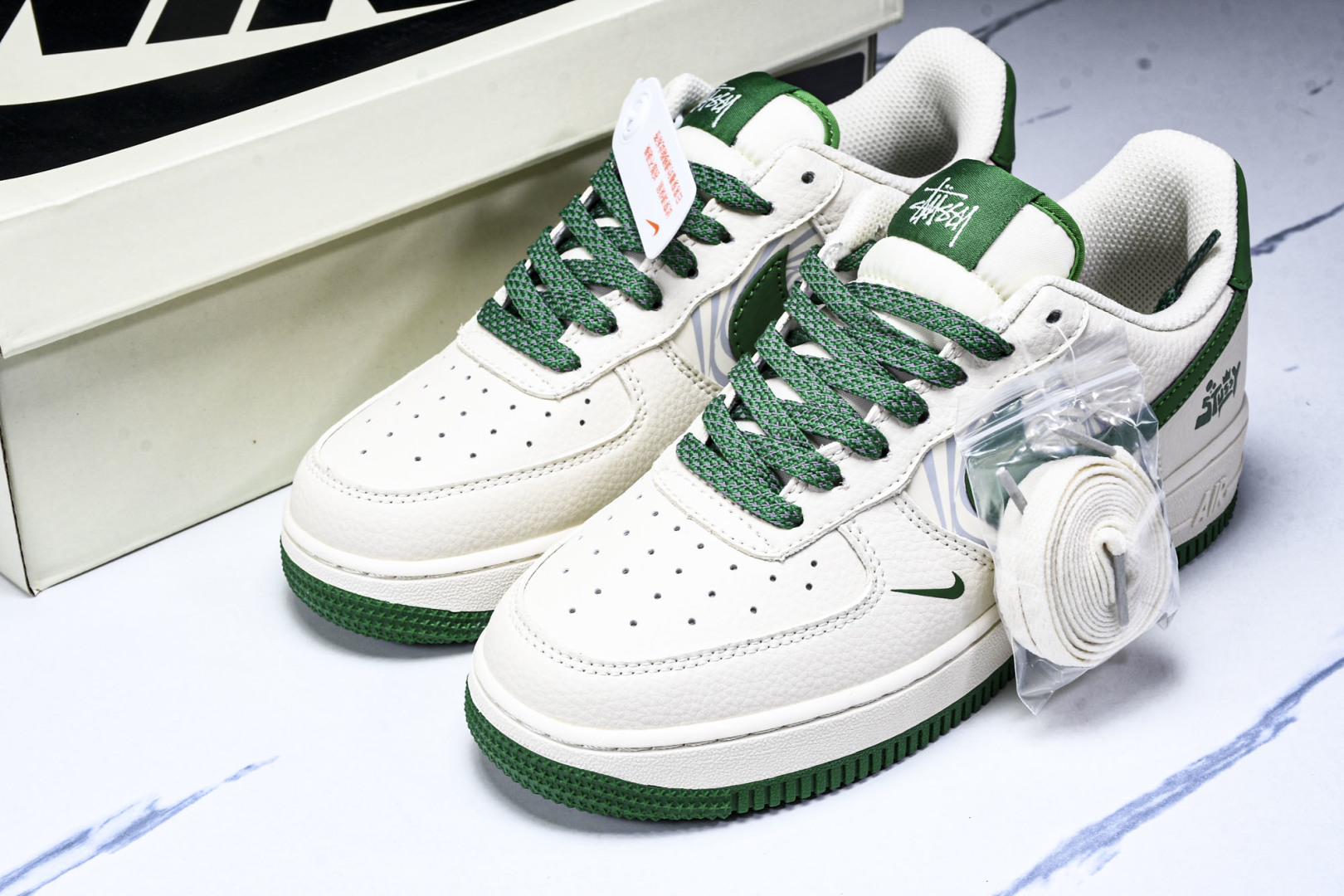  NK Air Force 1'07 Low 斯图西联名 米绿反光 空军一号低帮休闲板鞋 HJ3318-