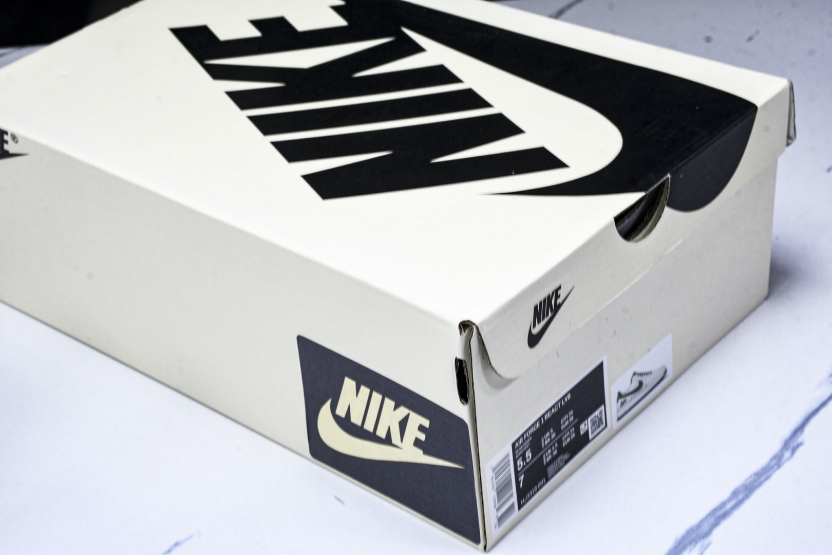  NK Air Force 1'07 Low 斯图西联名 米绿反光 空军一号低帮休闲板鞋 HJ3318-
