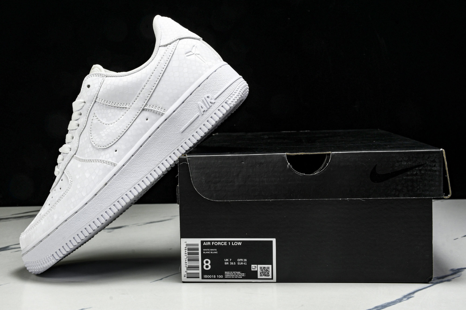  NK Kobe x Nike Air Force 1'07 Low 科比 空军一号低帮休闲板鞋 IB0