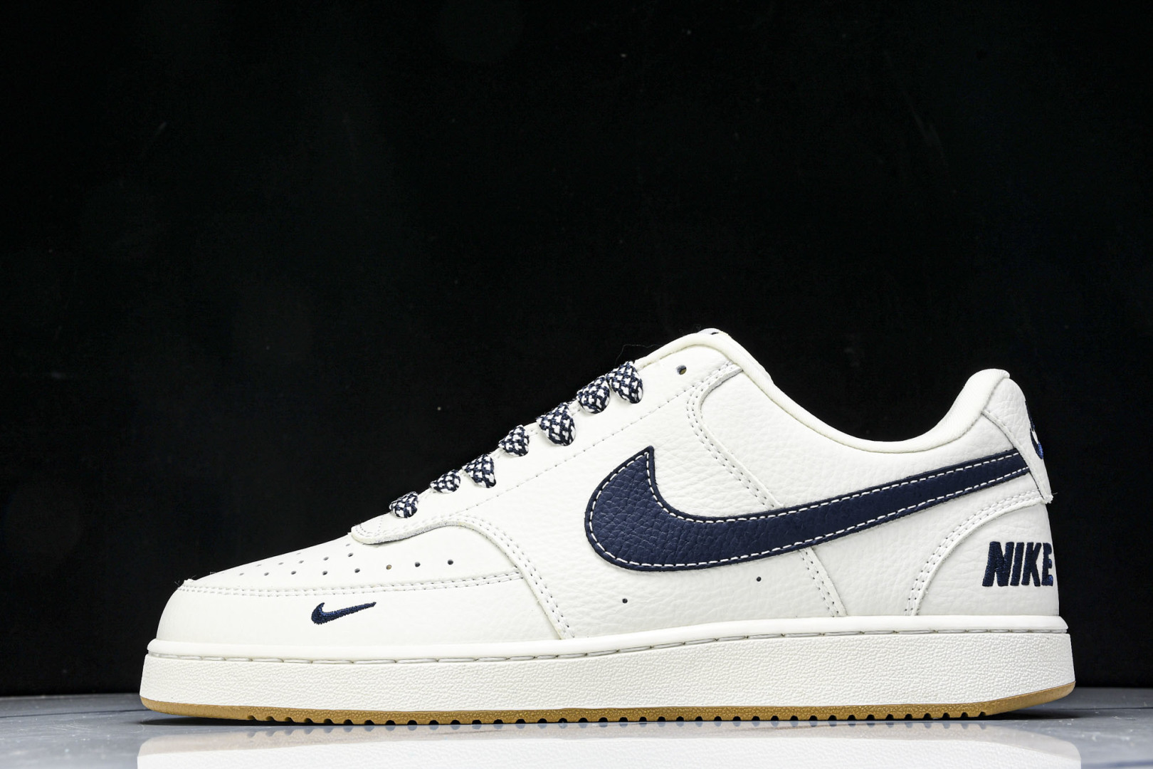  NK Air Force 1 空军一号官方货号CS5288 015 尺寸 36 36.5 37.5 3