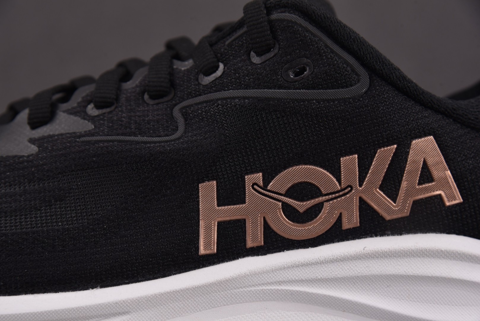 Hoka 尺码36-45

纯原版出品-Hoka One One Clifton 10 Black Ro