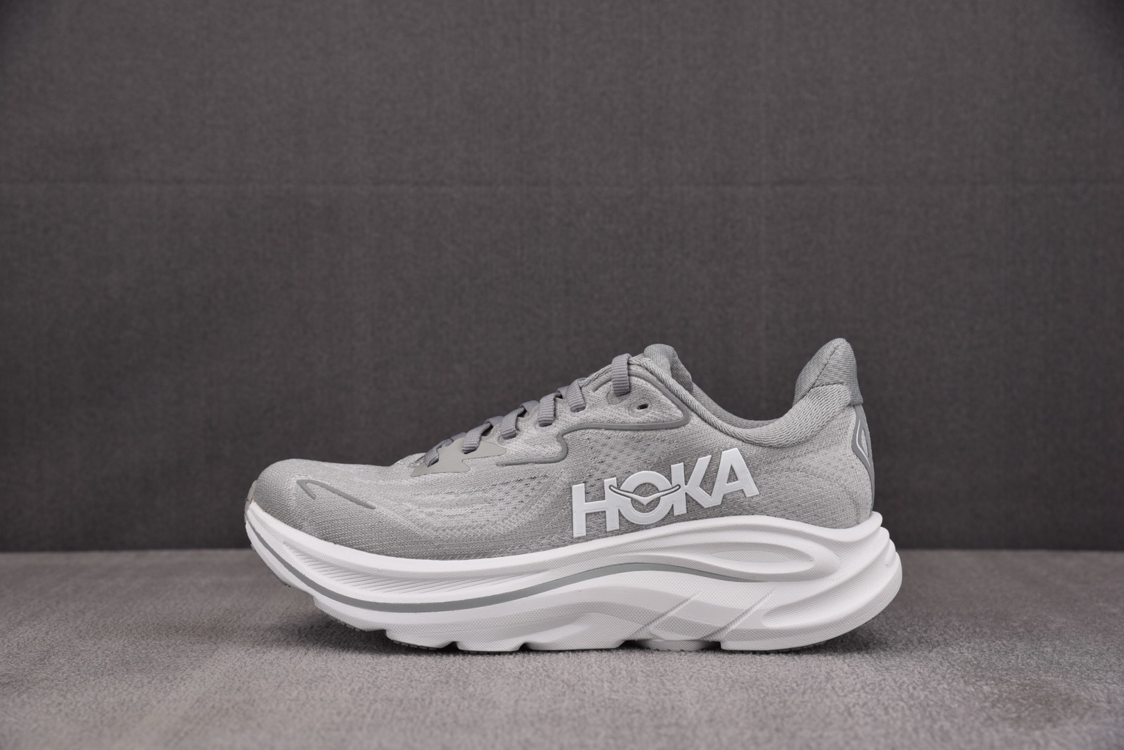 Hoka 尺码36-45

纯原版出品-Hoka One One Clifton 10 Stellar 