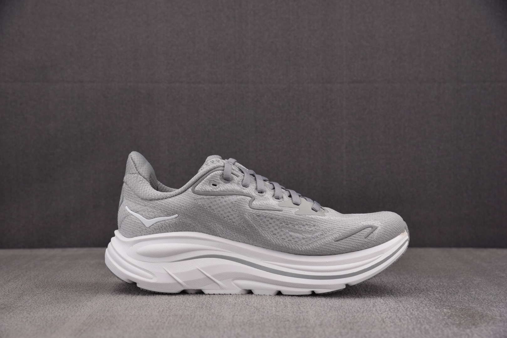 Hoka 尺码36-45

纯原版出品-Hoka One One Clifton 10 Stellar 