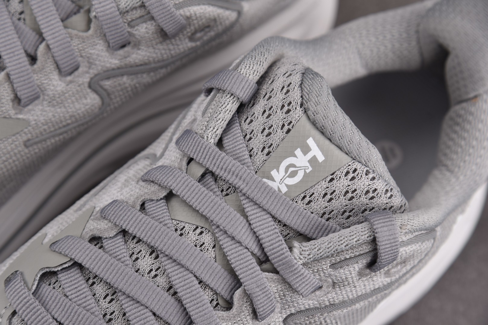 Hoka 尺码36-45

纯原版出品-Hoka One One Clifton 10 Stellar 