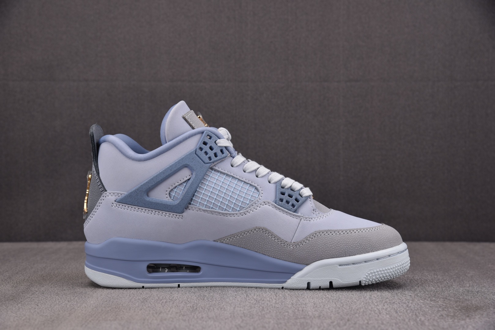 AJ4 尺码40-48.5

纯原版出品-Air Jordan 4 Retro NCAA UCLA 浅蓝