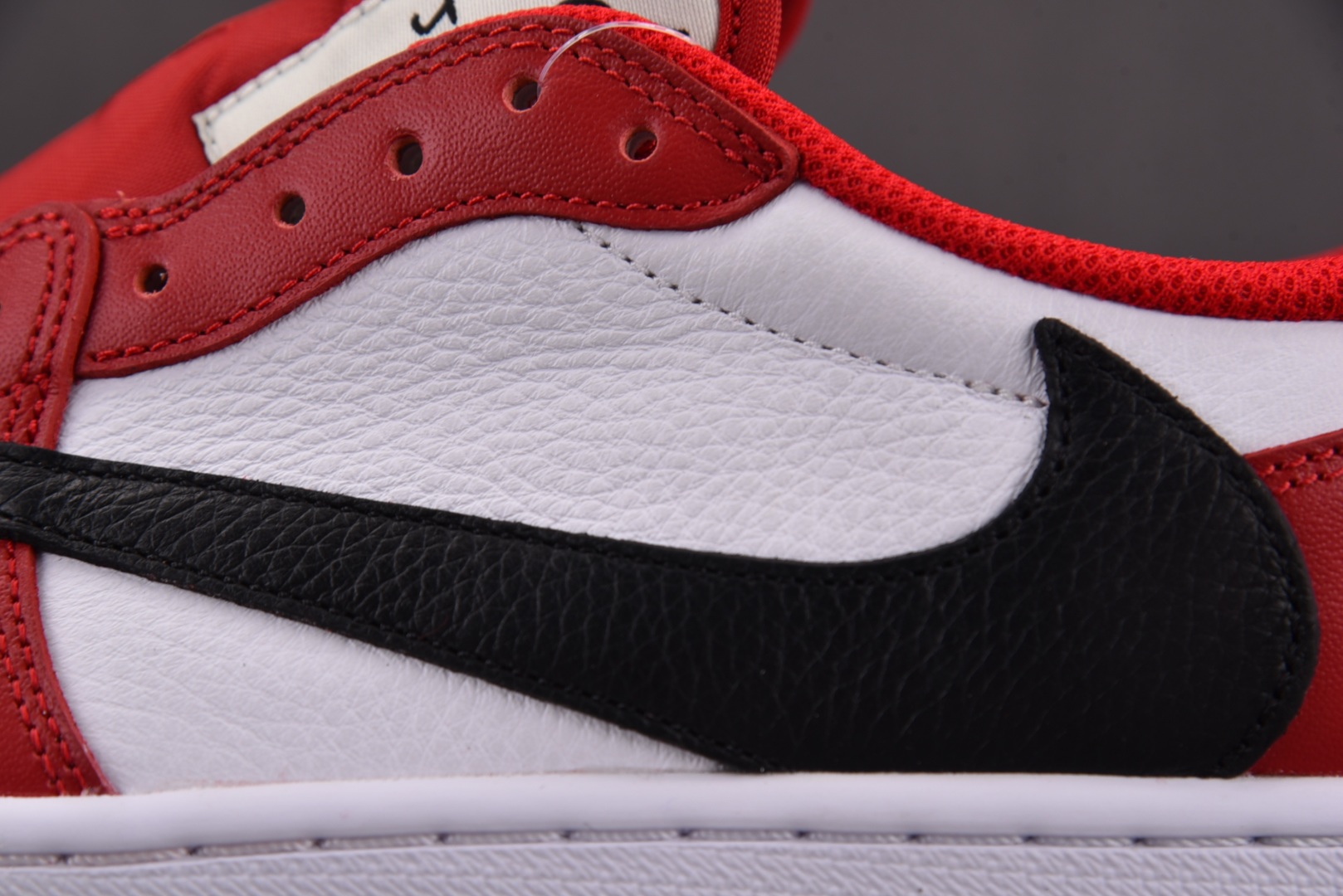 AJ1 Low 尺码36-48.5

纯原版出品-Air Jordan 1 Retro Low OG S