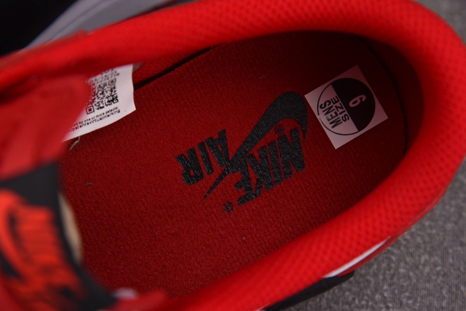 AJ1 Low 尺码36-48.5

纯原版出品-Air Jordan 1 Retro Low OG S