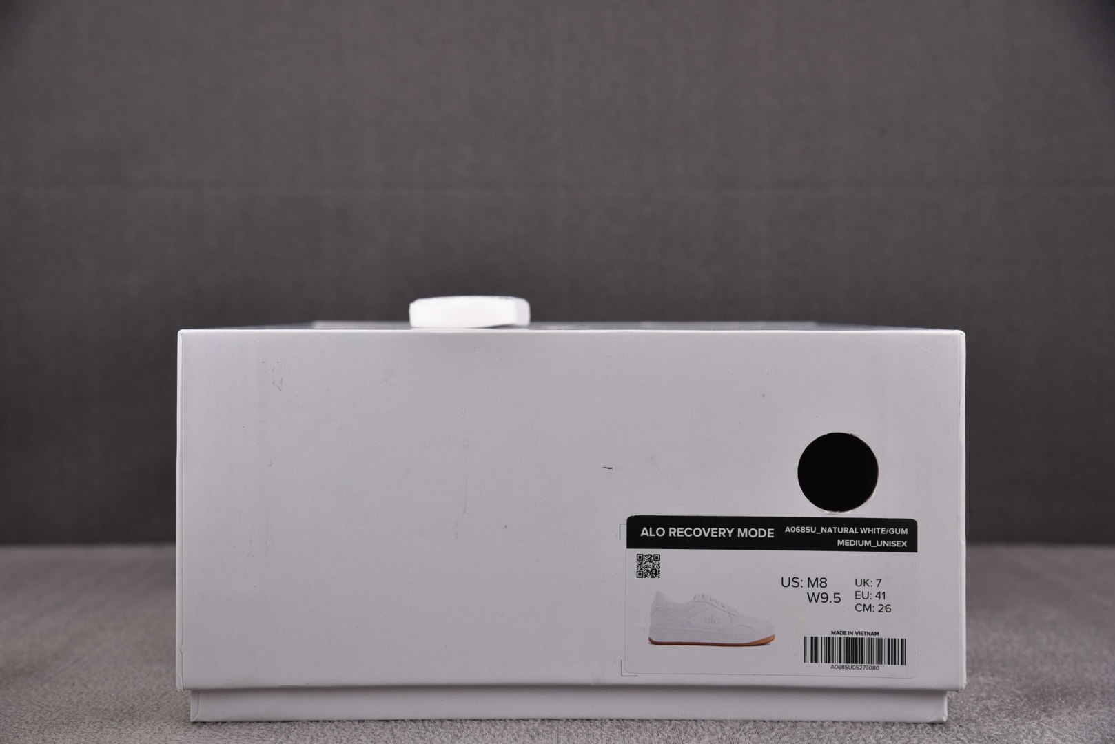 Alo Yoga 尺码36-46

纯原版出品-Alo Yoga Recovery Mode 白色 YZ
