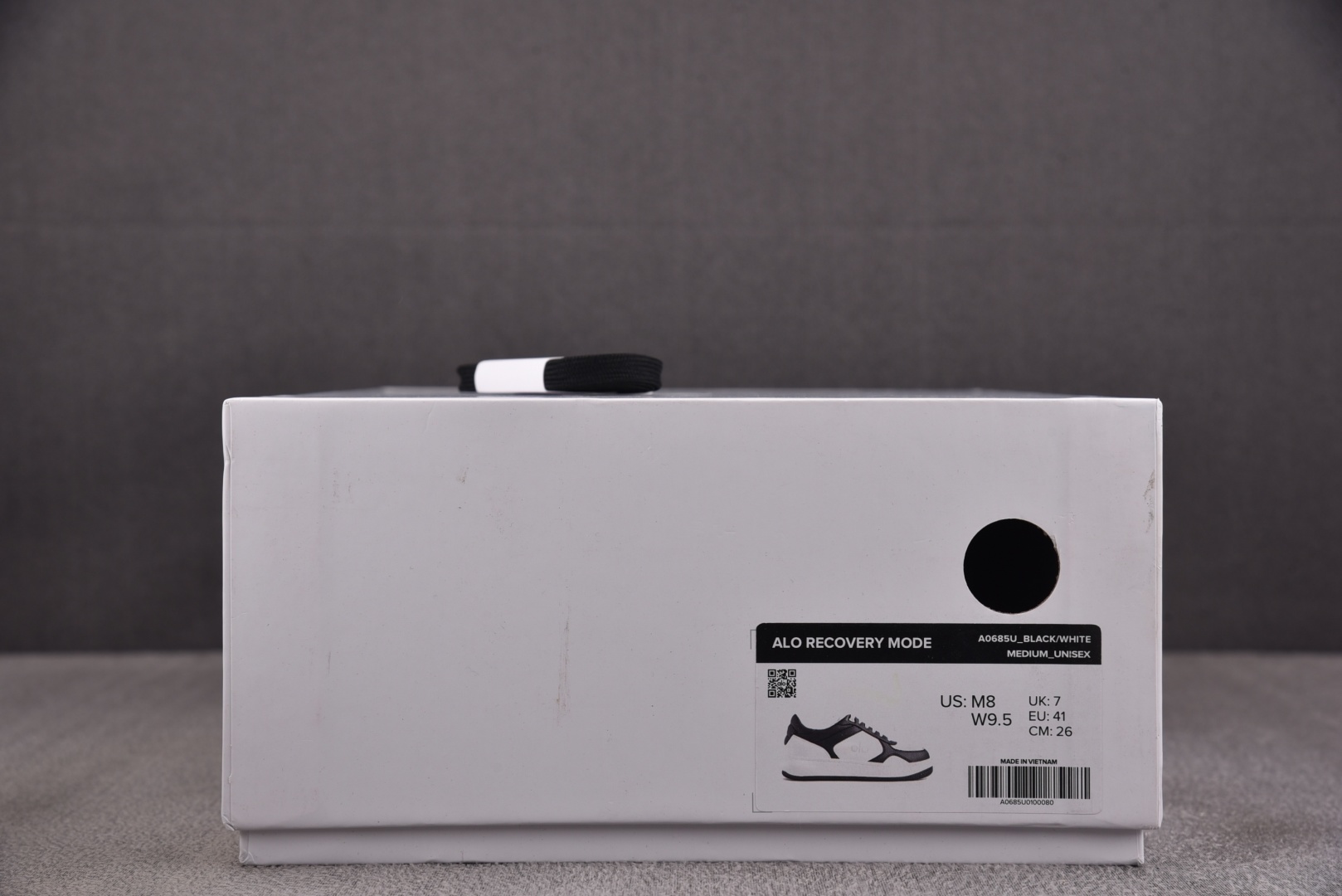 Alo Yoga 尺码36-46

纯原版出品-Alo Yoga Recovery Mode 黑白 YZ