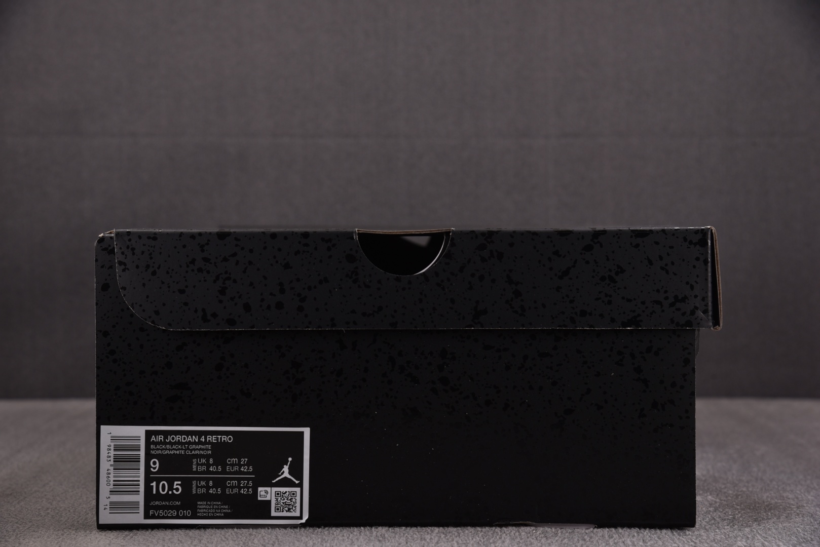 AJ4 尺码36-47.5

纯原版出品-Air Jordan 4 Retro Black Cat (2