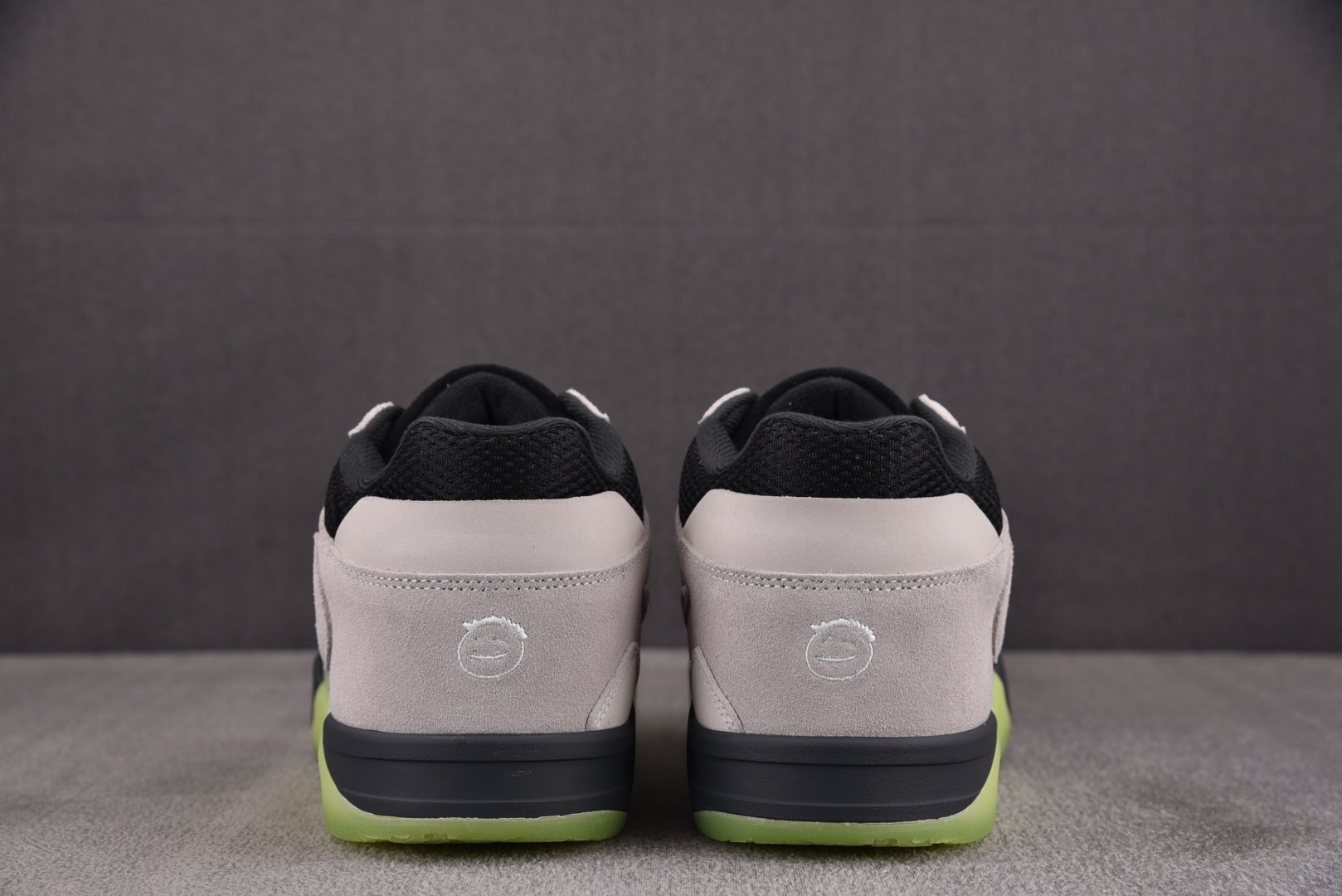 AJ TS low 尺码40-48.5

纯原版出品-Air Jordan Jumpman Jack T