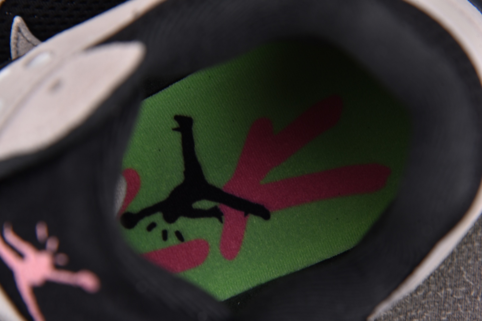 AJ TS low 尺码40-48.5

纯原版出品-Air Jordan Jumpman Jack T