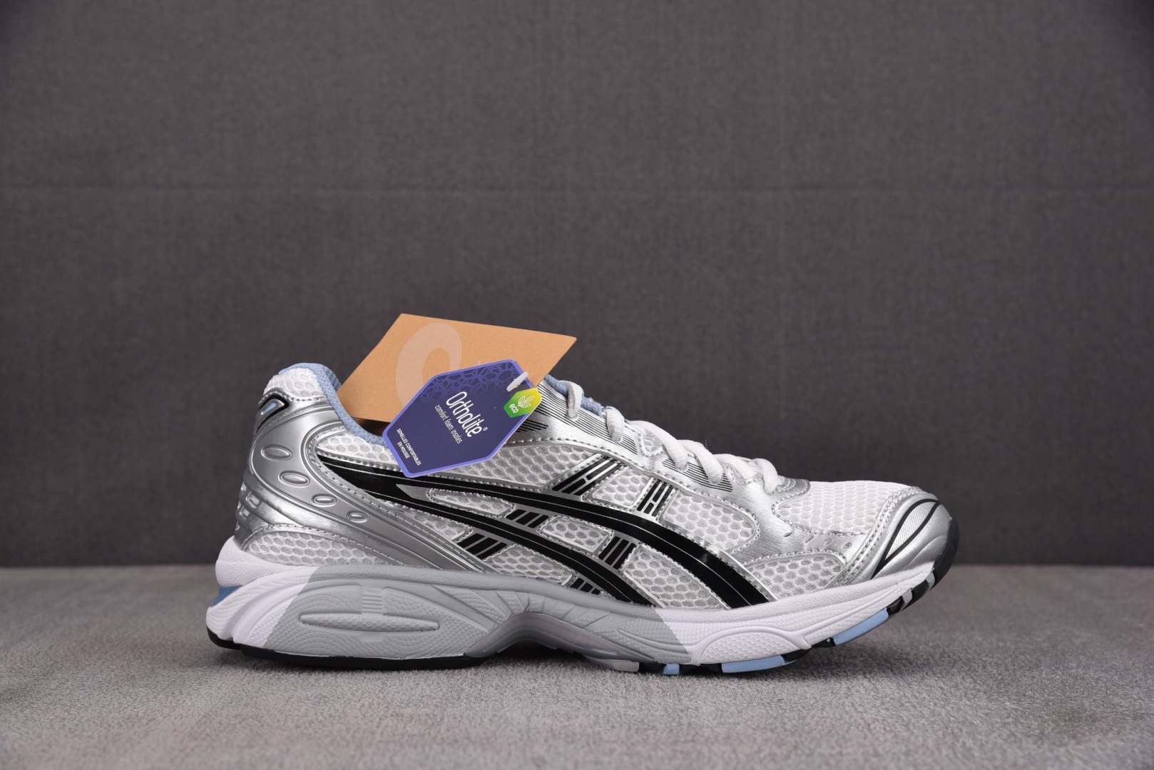 ASICS 尺码36-47

纯原版出品-ASICS Gel-Kayano 14 JJJJound Wh