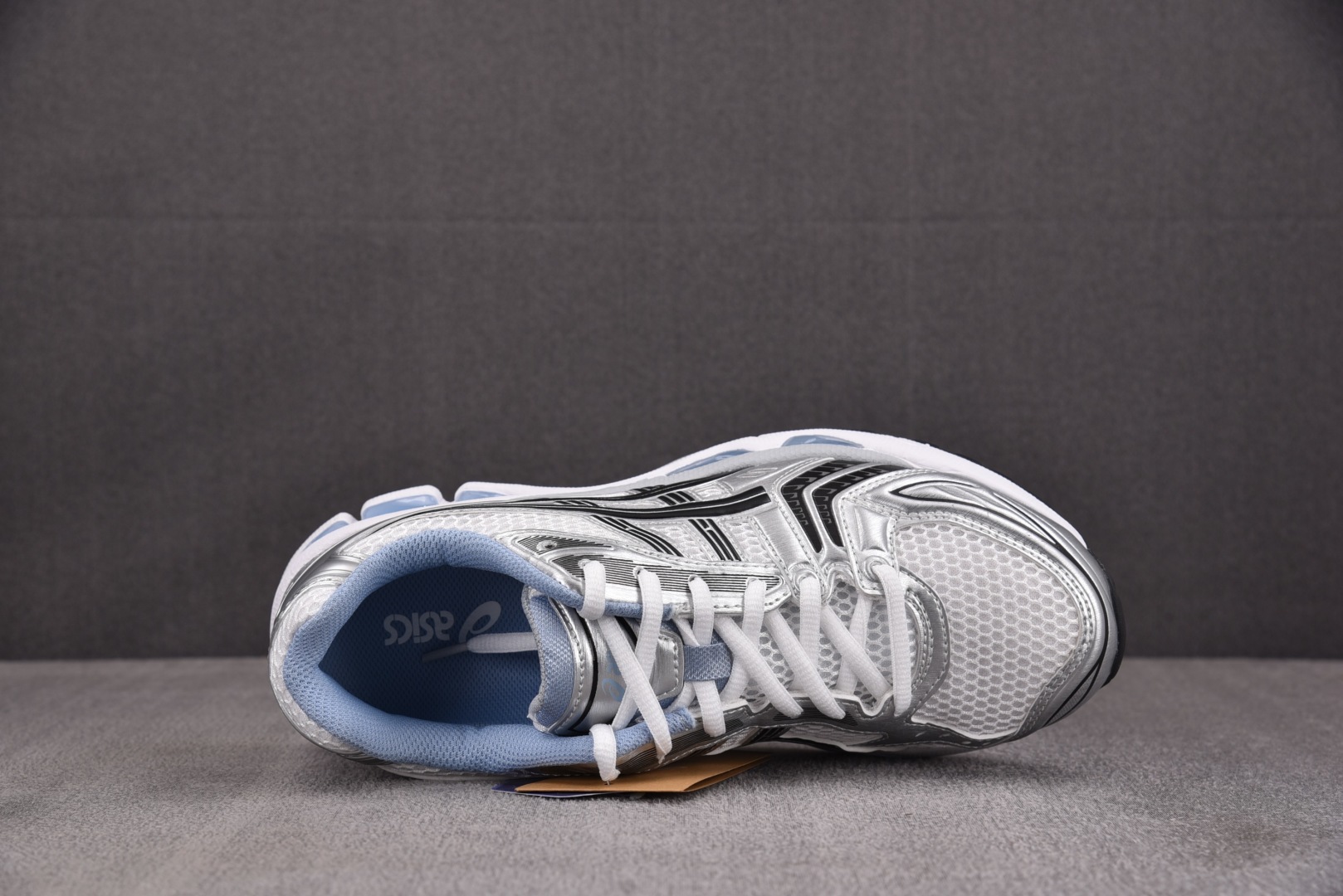 ASICS 尺码36-47

纯原版出品-ASICS Gel-Kayano 14 JJJJound Wh