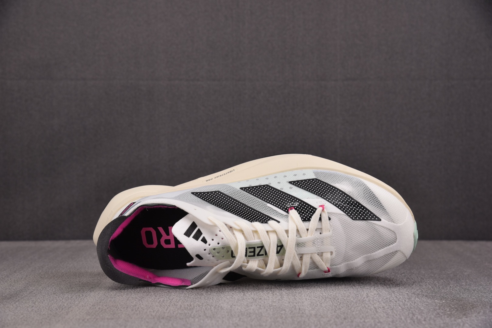 Adizero 尺码36-45

纯原版出品-Adizero Adios Pro 3 White Nig