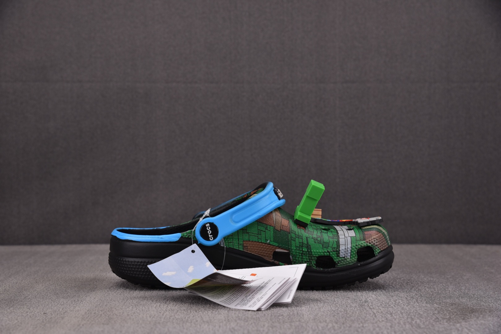  Crocs Classic Clog 全幅印花 蓝绿色尺码：M4（36-37） M5（37-38） M