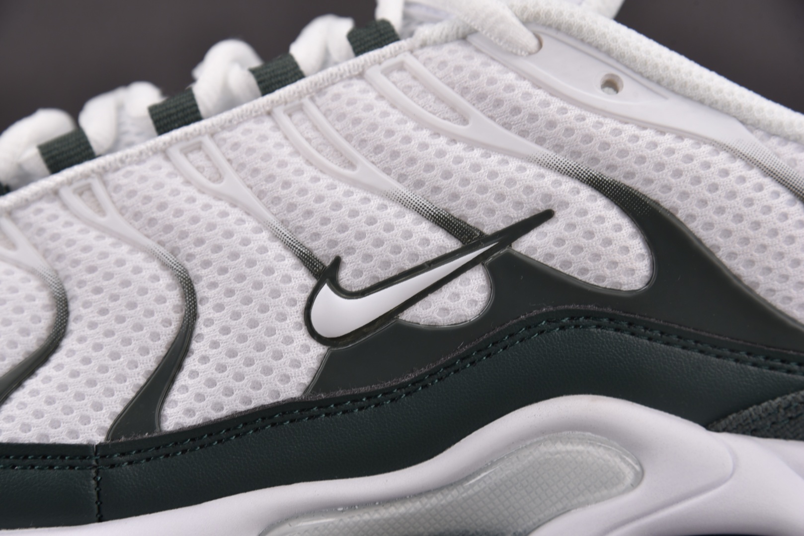 Max 尺码36-47.5

纯原版出品-NK Air Max Plus Premium White V
