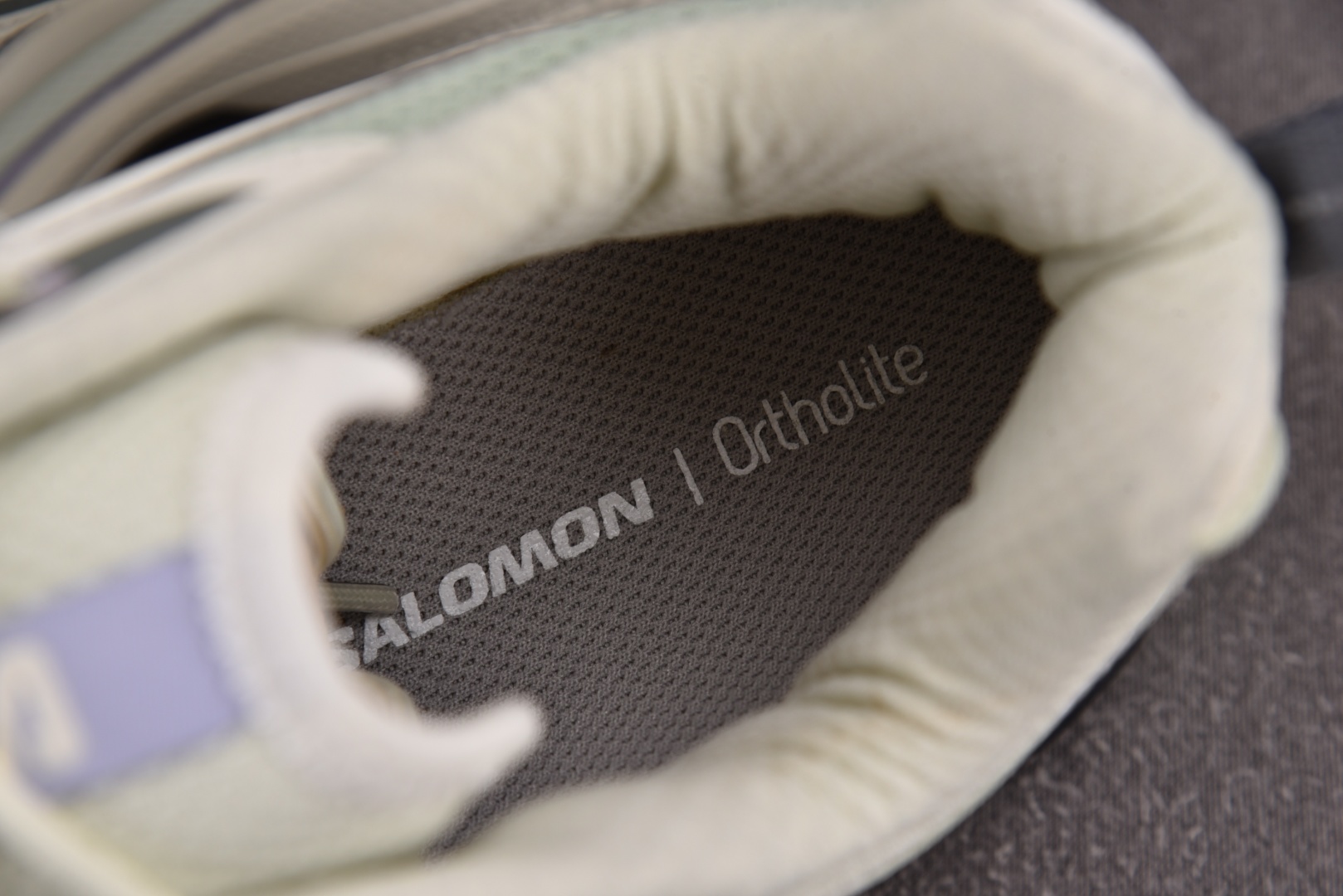 SALOMON 尺码36-46.5

纯原出品-Salomon XT-6 EXPANSE 灰绿紫  YZ