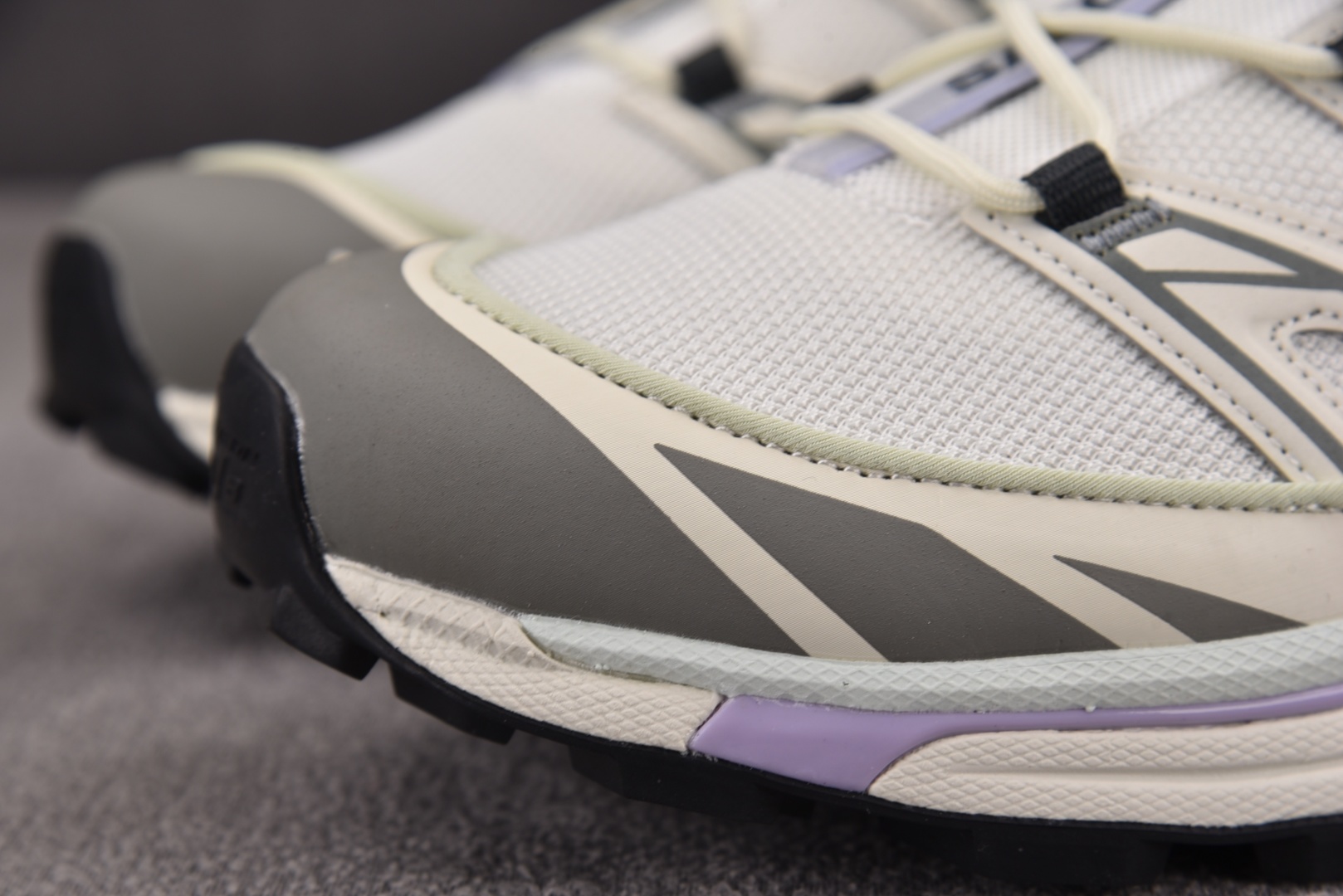 SALOMON 尺码36-46.5

纯原出品-Salomon XT-6 EXPANSE 灰绿紫  YZ