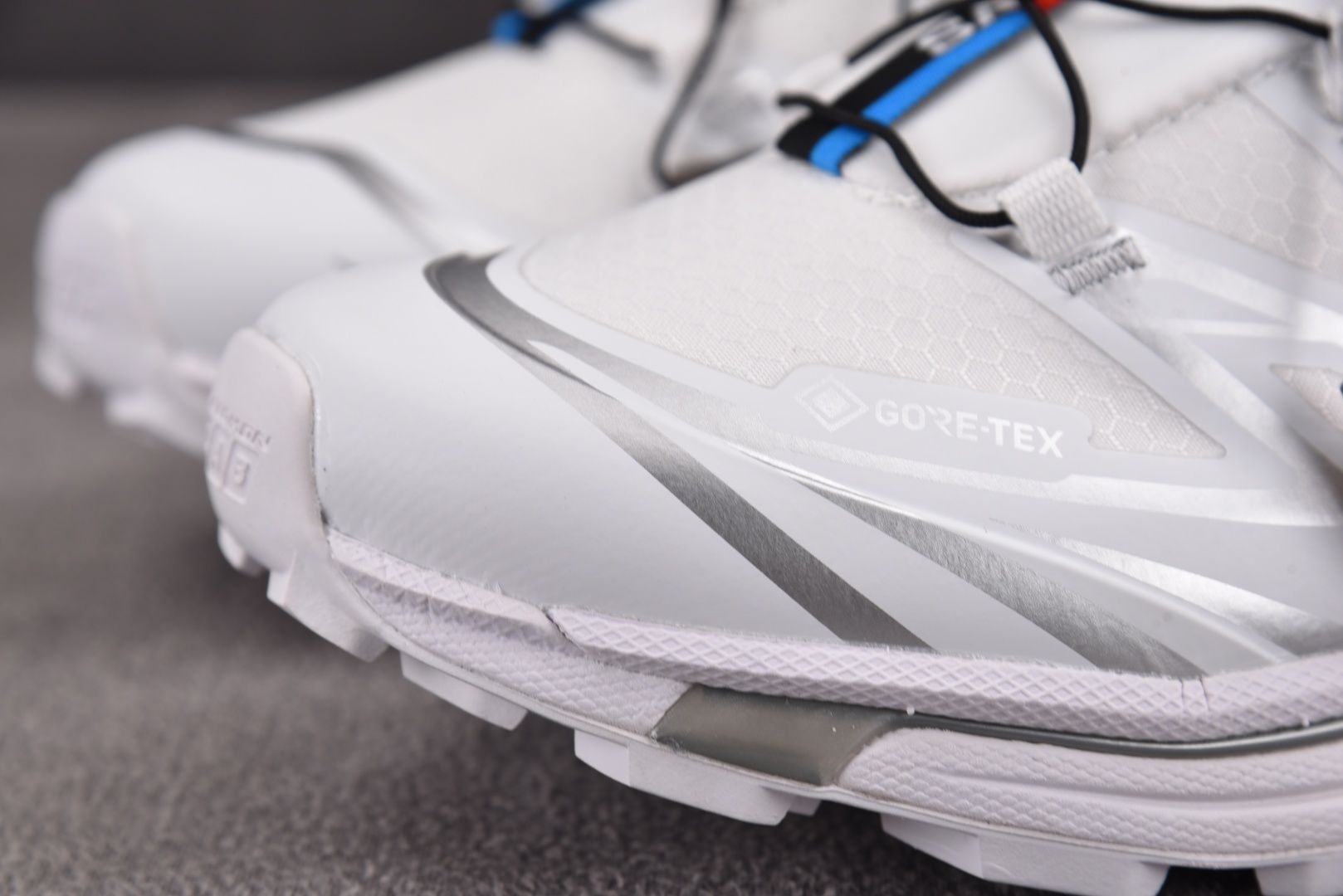 SALOMON 尺码36-46.5

纯原出品-Salomon XT-6 White Ftw Silve