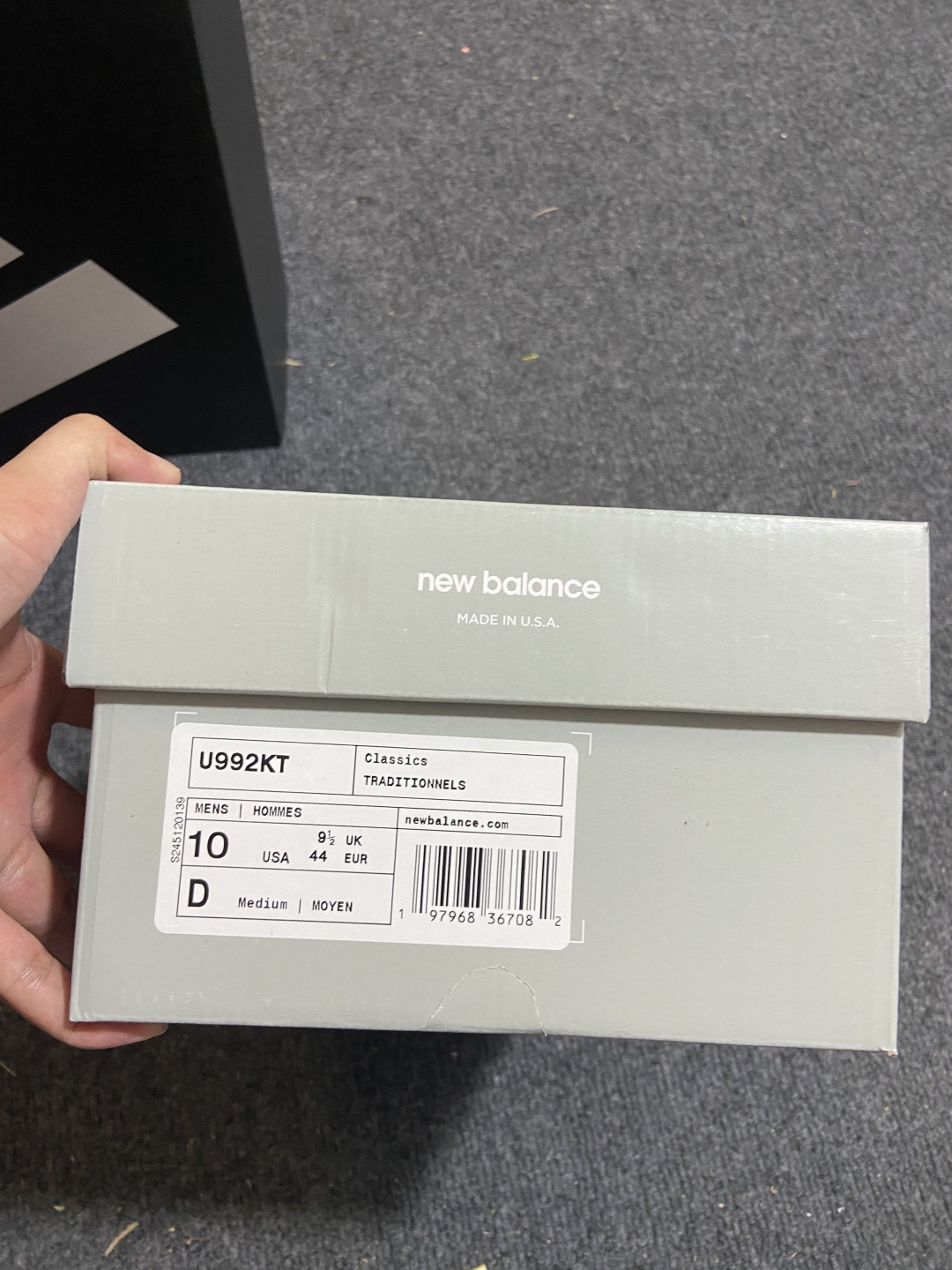  
Kith x New Balance NB992 第一代总统复古慢跑鞋 天蓝 U992KT

原鞋购