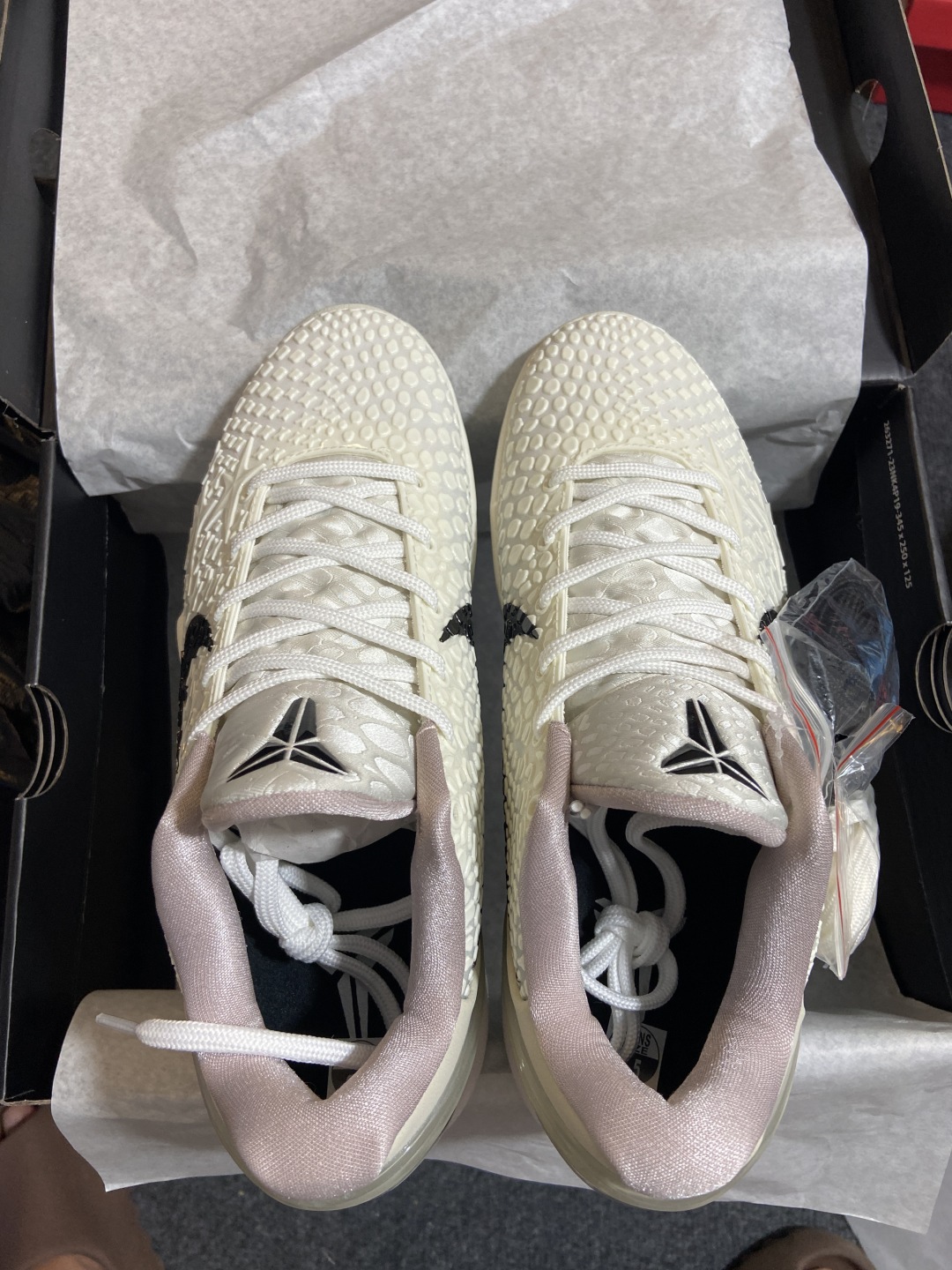 科比6 尺码36-48.5

纯原版出品-Kobe 6 Protro Sail All-Star 全明星