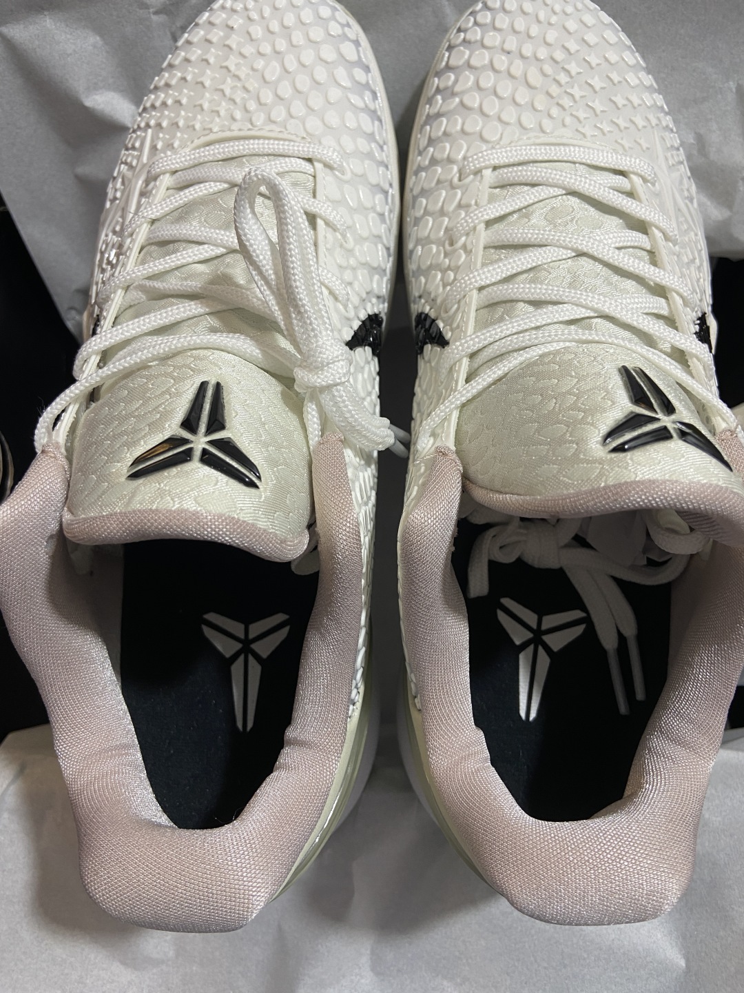 科比6 尺码40-48.5

纯原版出品-Kobe 6 Protro Sail All-Star 全明星