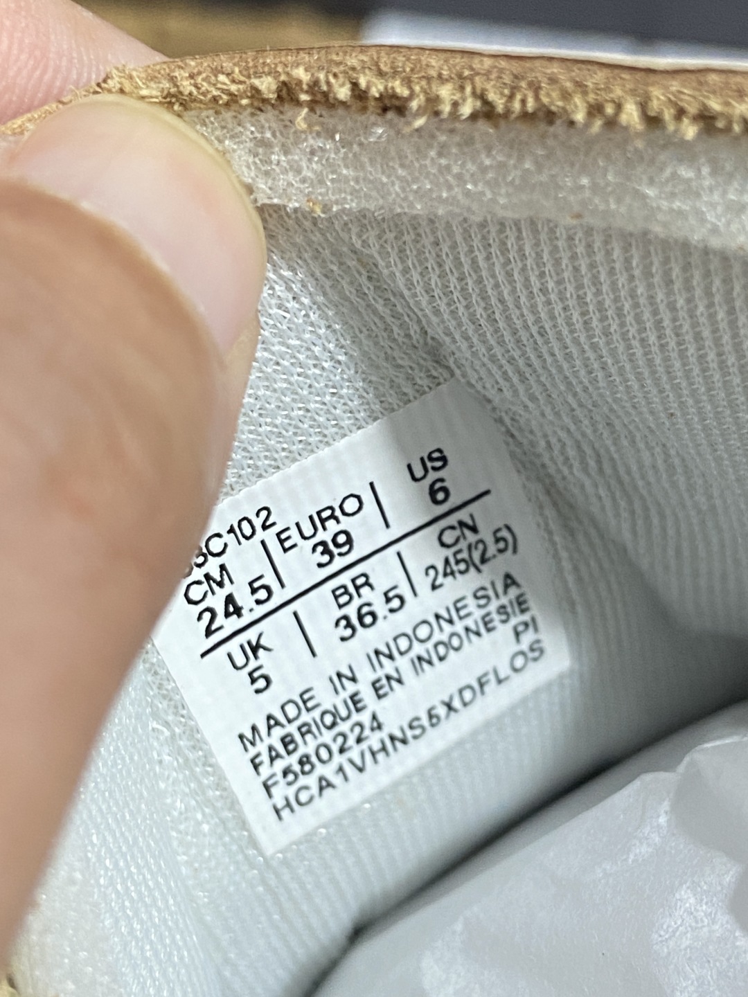  
版型 用料 细节 清洁度  公司级别 可对比同价位 
Onitsuka Tiger鬼塚虎 MEXIC