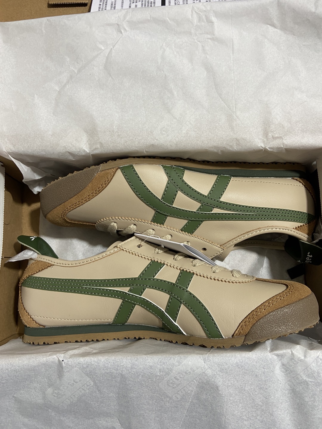  
版型 用料 细节 清洁度  公司级别 可对比同价位 
Onitsuka Tiger鬼塚虎 MEXIC