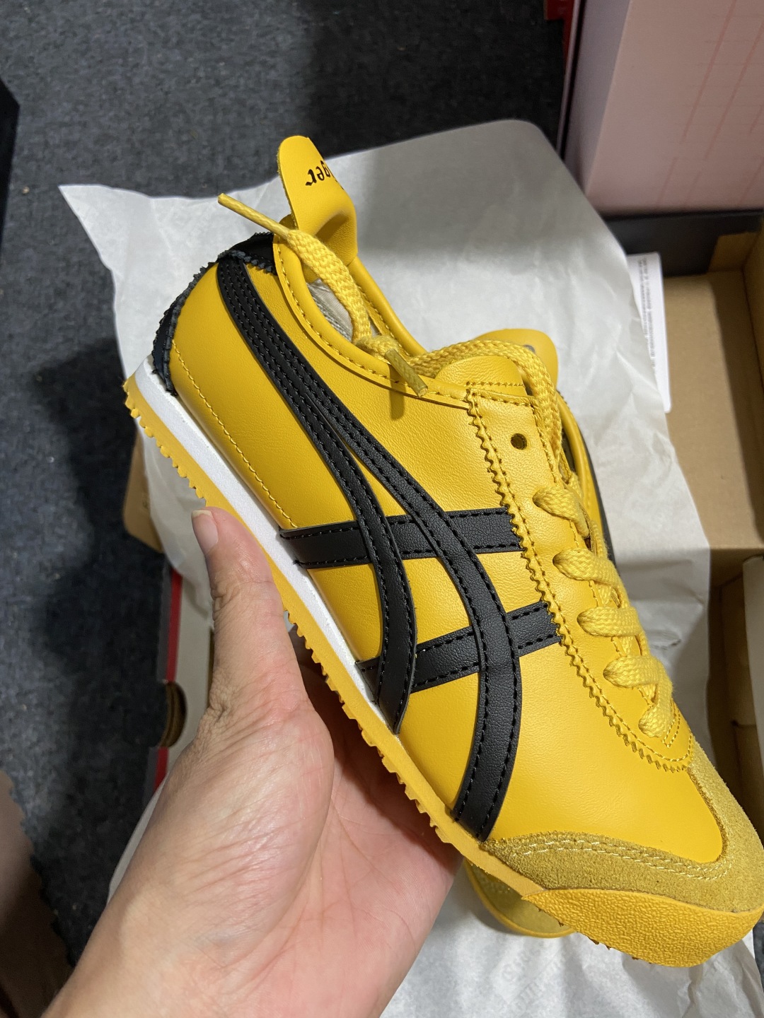 Onitsuka 尺码36-46

纯原版出品-Onitsuka Tiger MEXICO 66 黄黑 