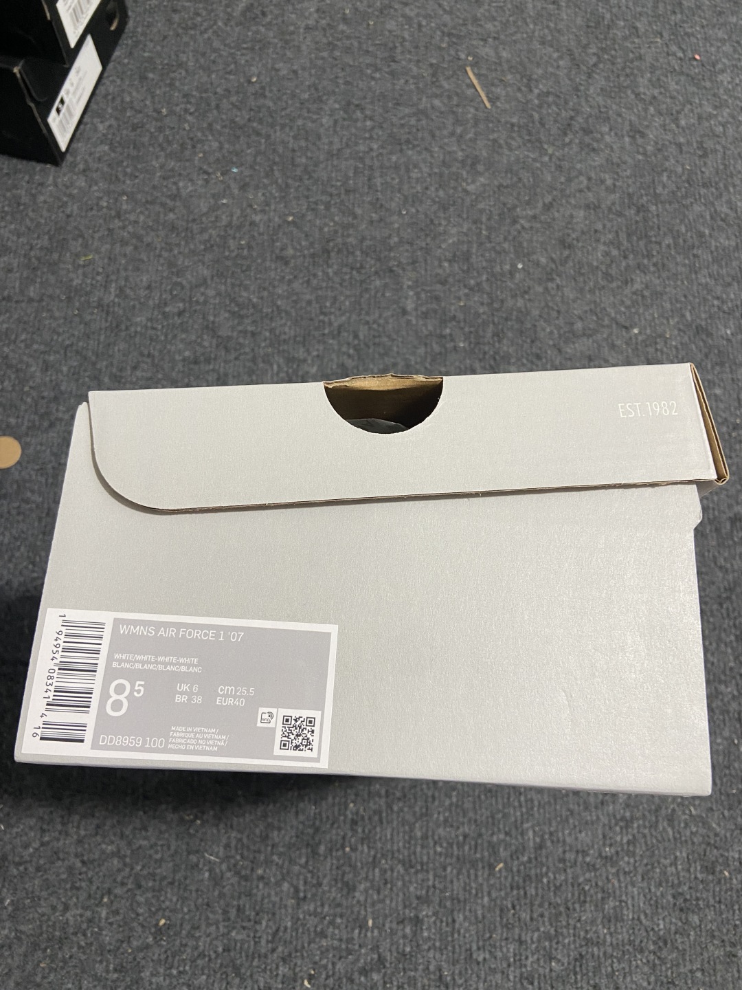 AF1 尺码36-47.5

纯原出品-Air Force 1 Low '07 White 白色 CW2