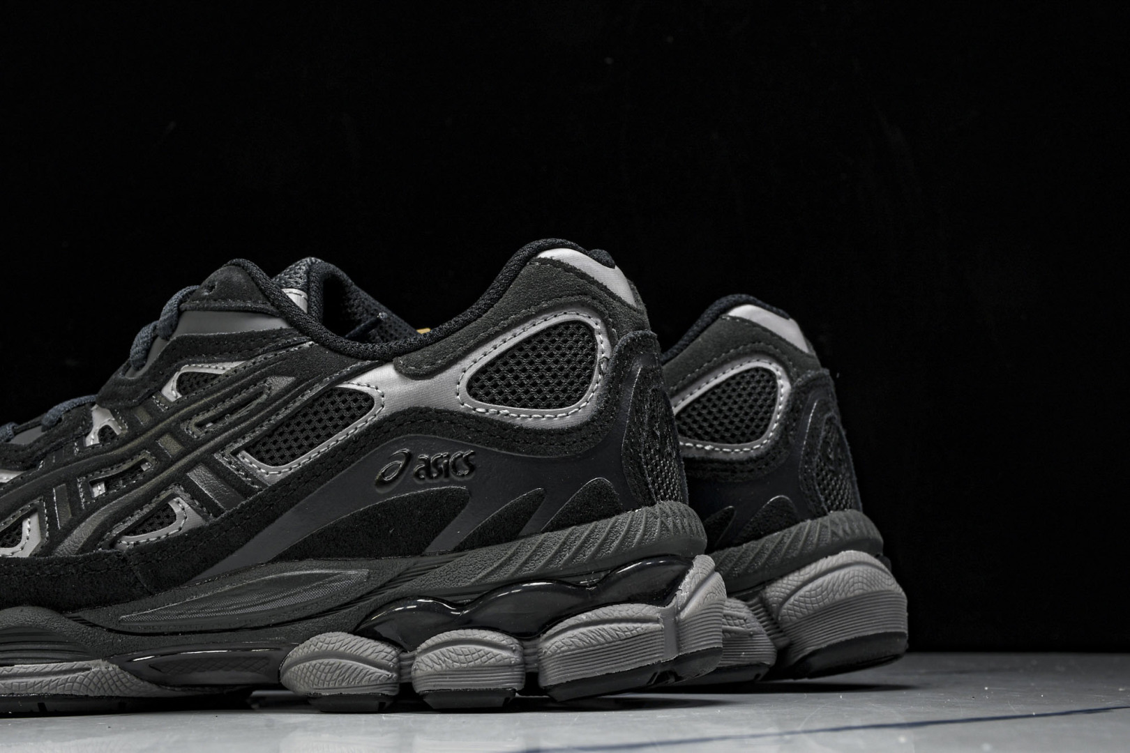 Asics 尺码36-47.5

纯原版出品-Asics Gel-NYC 亚瑟士运动休闲透气专业跑鞋 1