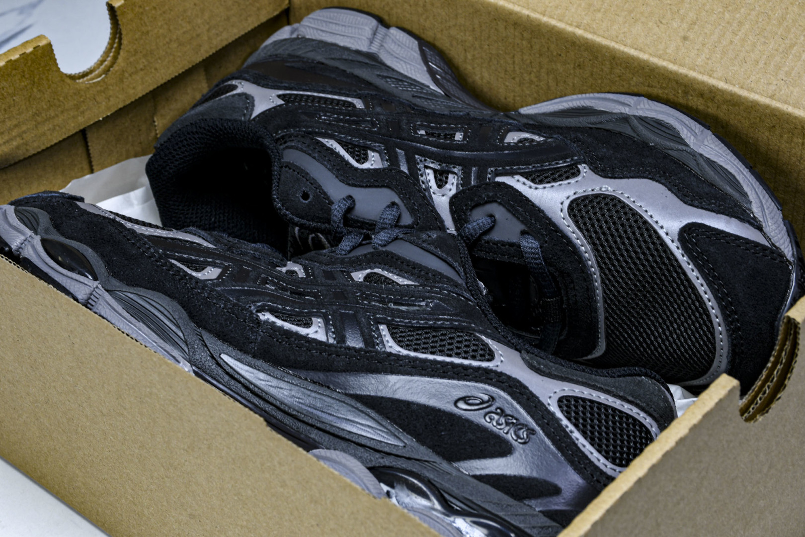 Asics 尺码36-47.5

纯原版出品-Asics Gel-NYC 亚瑟士运动休闲透气专业跑鞋 1
