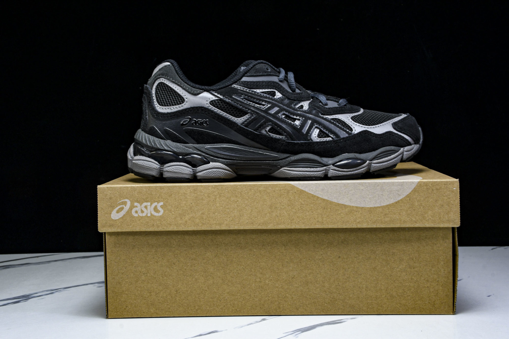 Asics 尺码36-47.5

纯原版出品-Asics Gel-NYC 亚瑟士运动休闲透气专业跑鞋 1