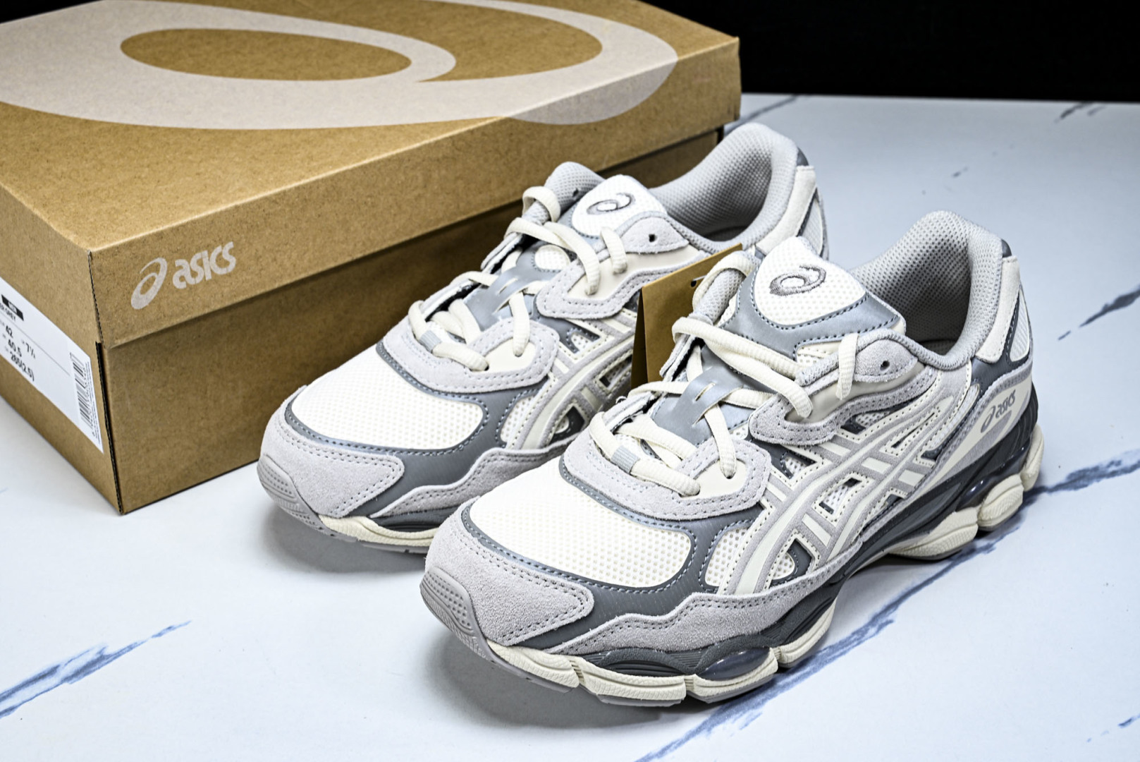 Asics 尺码36-47.5

纯原版出品-Asics Gel-NYC 亚瑟士运动休闲透气专业跑鞋 1
