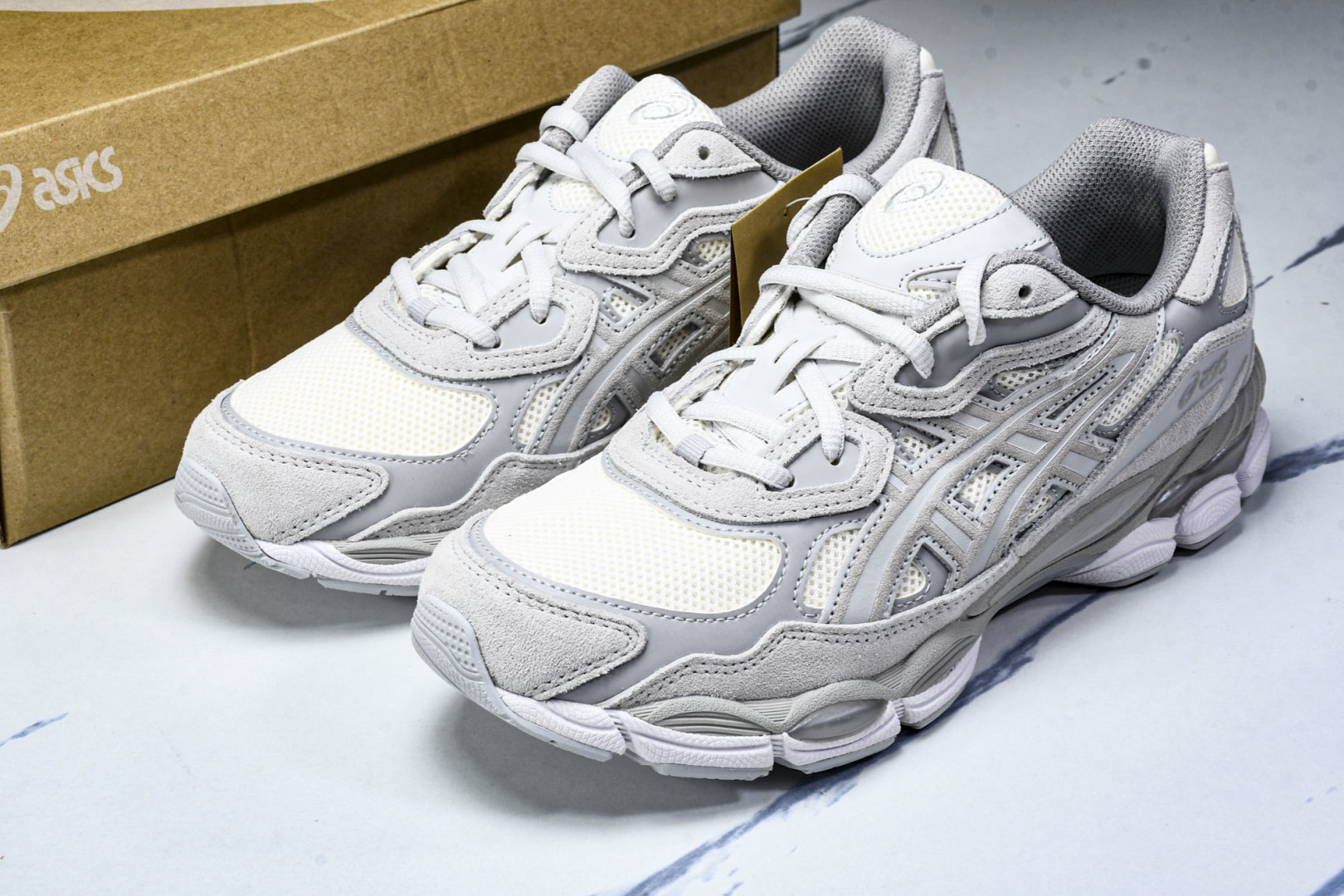 Asics 尺码36-47.5

纯原版出品-Asics Gel-NYC 亚瑟士运动休闲透气专业跑鞋 1