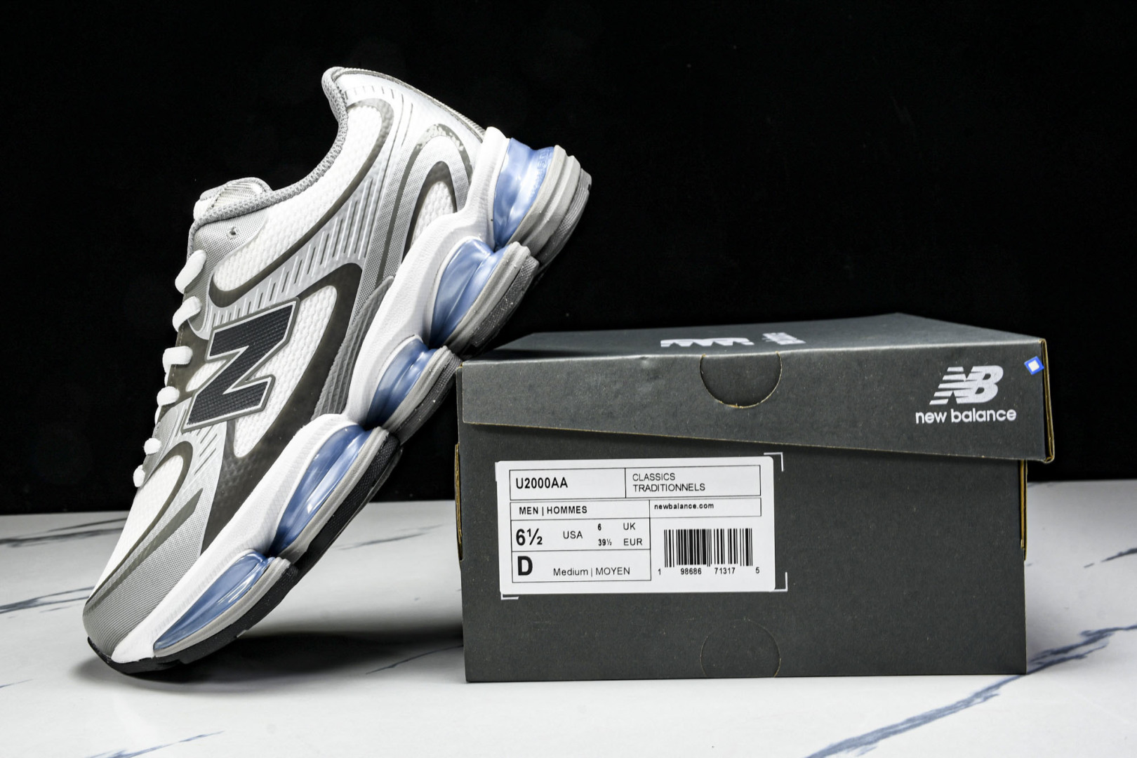 NB2000 尺码36-46.5

纯原版出品-New Balance 2000系列复古老爹风休闲运动慢