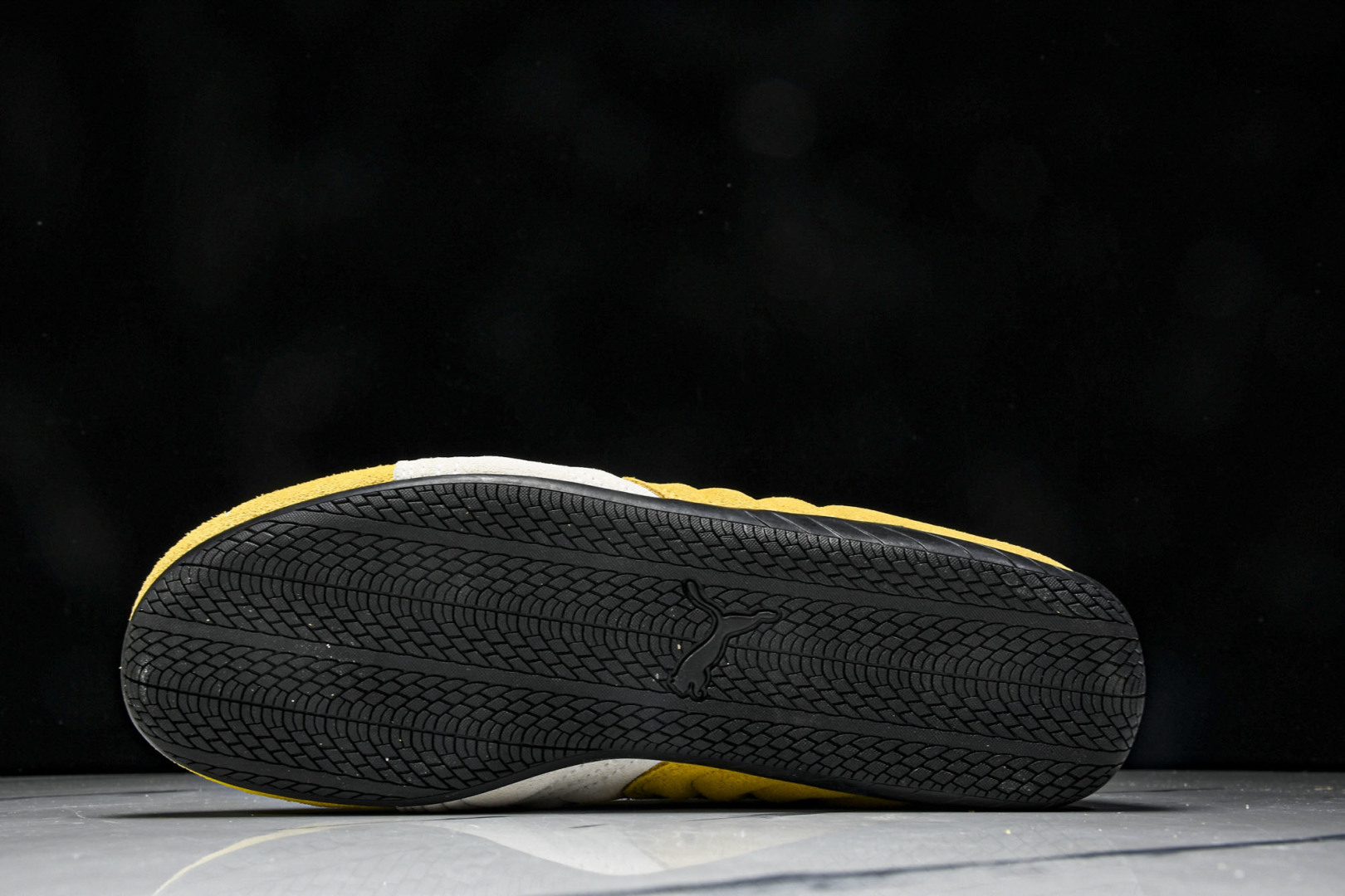 Puma 尺码36-45

纯原版出品-The Open Product x Puma Speedcat