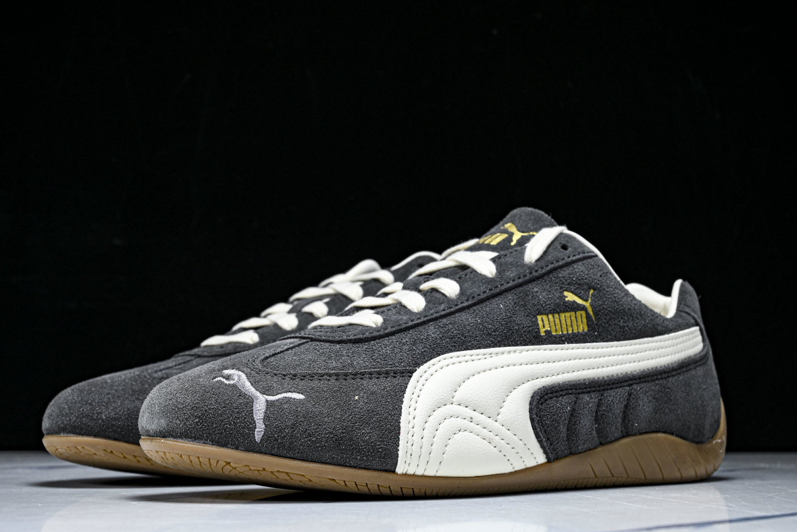 Puma 尺码36-45

纯原版出品-The Open Product x Puma Speedcat