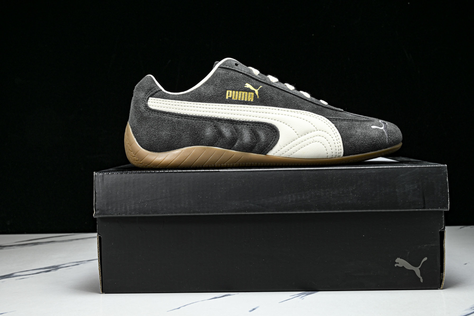 Puma 尺码36-45

纯原版出品-The Open Product x Puma Speedcat