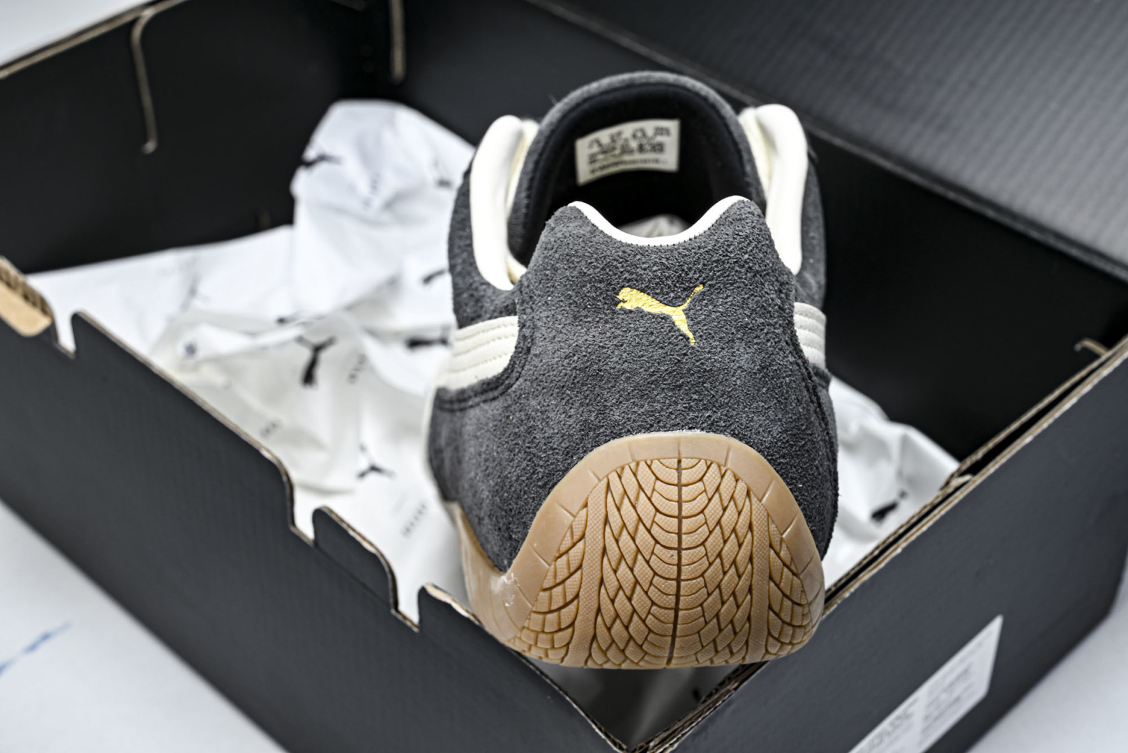 Puma 尺码36-45

纯原版出品-The Open Product x Puma Speedcat