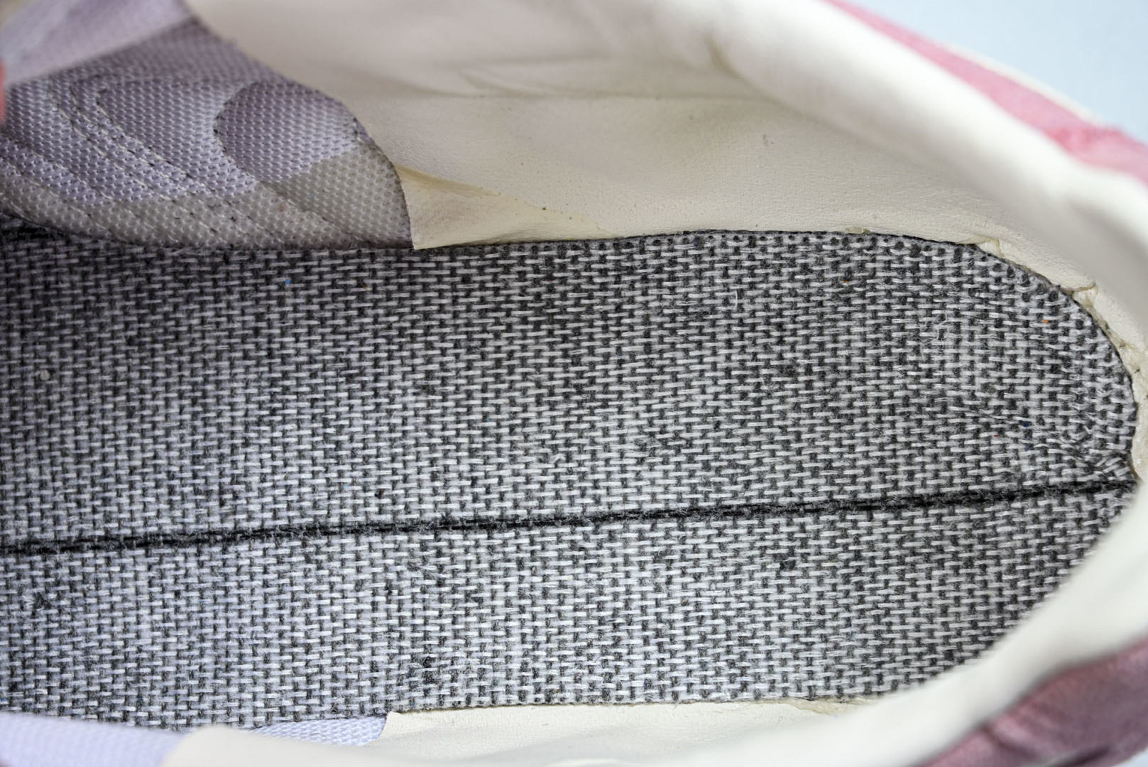 Puma 尺码36-45

纯原版出品-The Open Product x Puma Speedcat