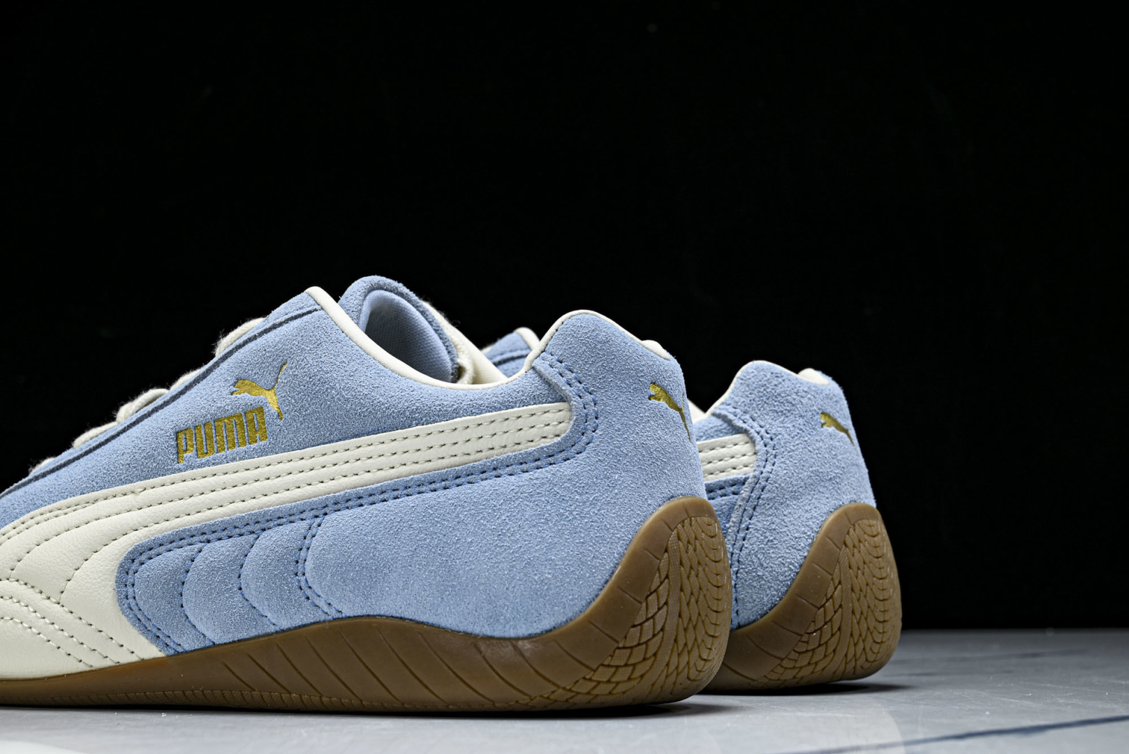 Puma 尺码36-45

纯原版出品-The Open Product x Puma Speedcat