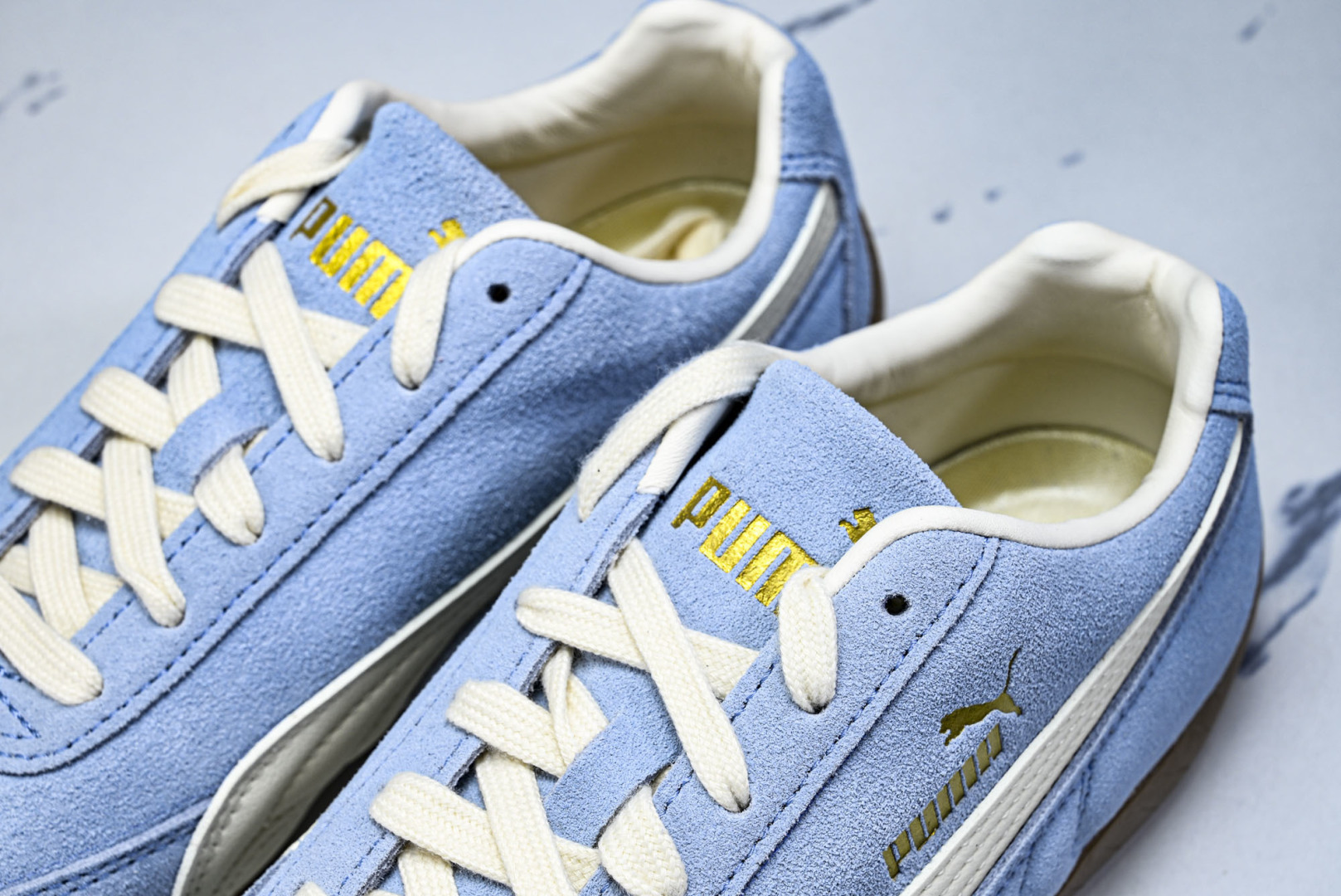 Puma 尺码36-45

纯原版出品-The Open Product x Puma Speedcat
