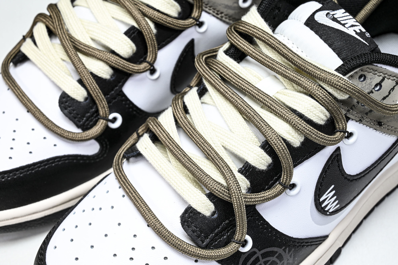 Dunk 尺码:36-46纯原出品-SB Dunk Low 绑带白灰色 SB低帮运动休闲板鞋 DD150