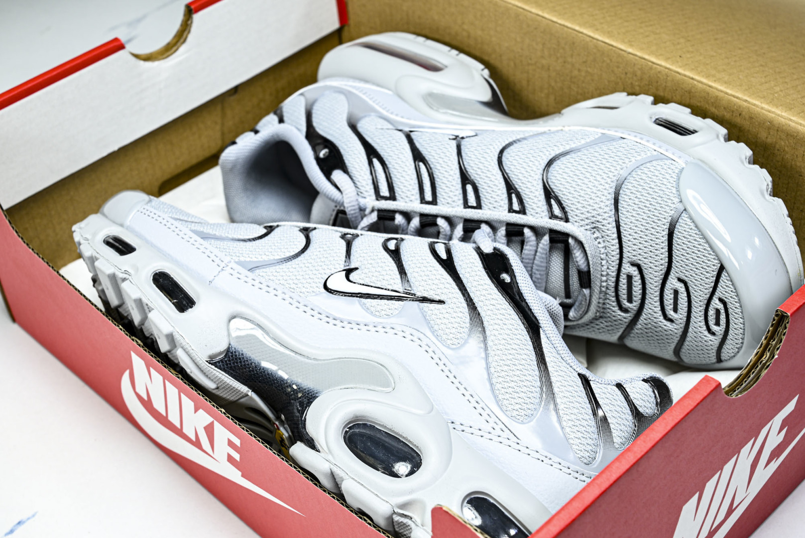 MAX 尺码:36-46纯原出品-AIR MAX PLUS PRM男女士同款气垫跑步鞋 HQ3029-0