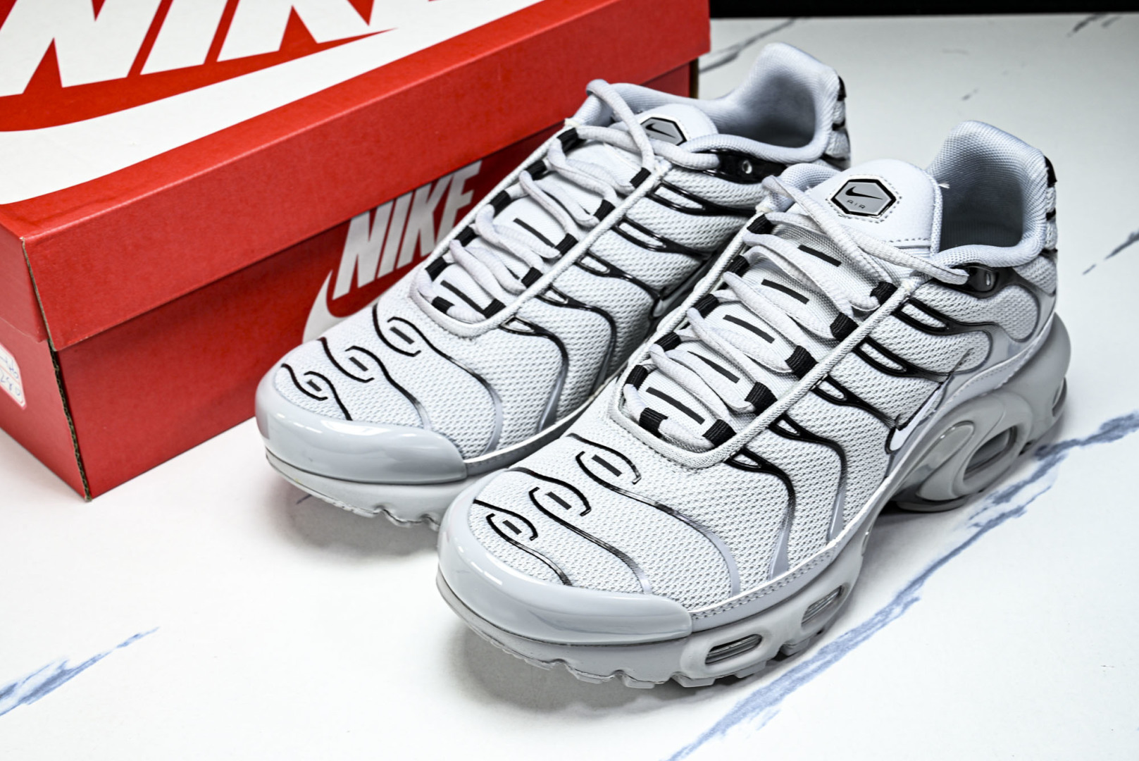 MAX 尺码:36-46纯原出品-AIR MAX PLUS PRM男女士同款气垫跑步鞋 HQ3029-0