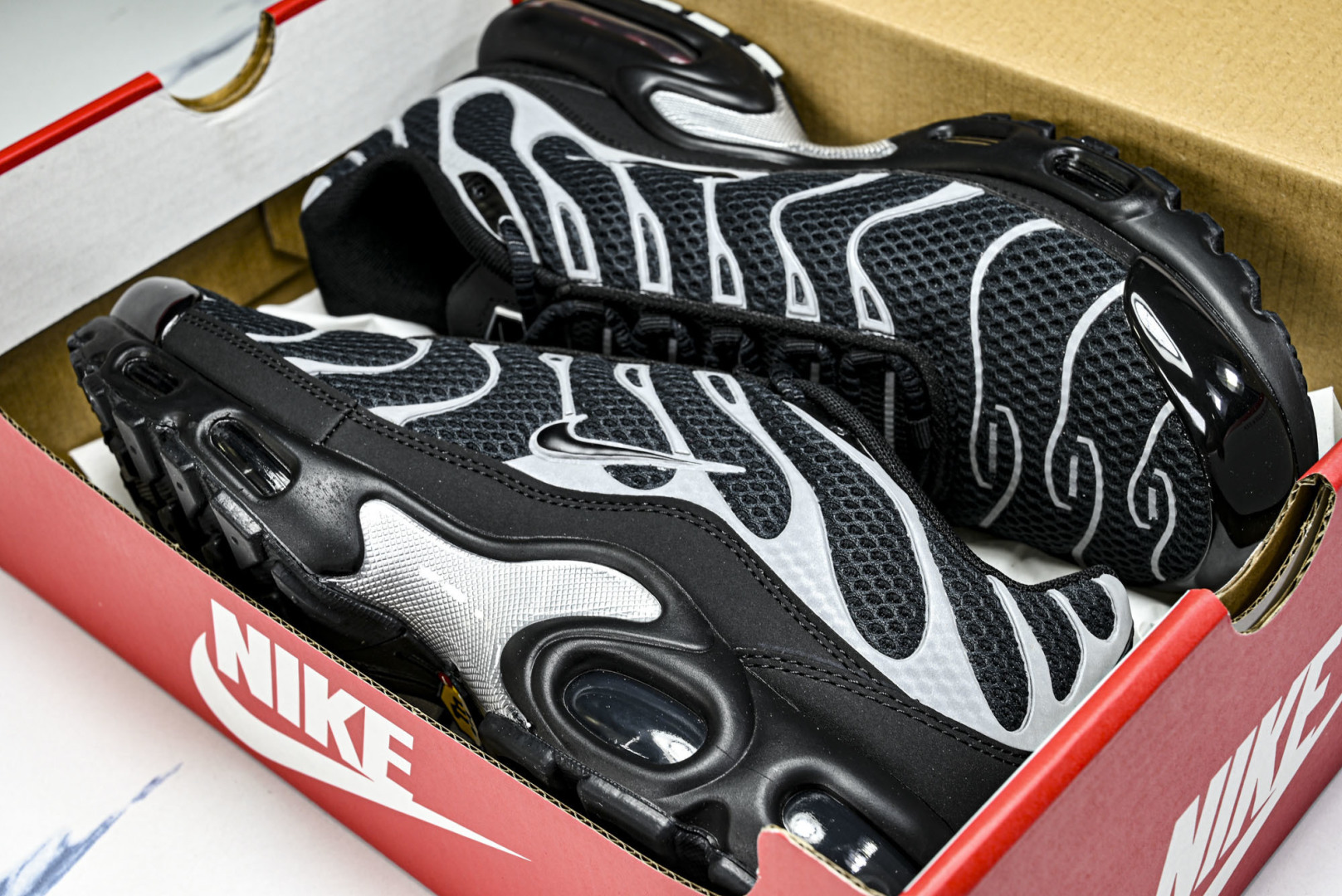 MAX 尺码:36-46纯原出品-AIR MAX PLUS PRM男女士同款气垫跑步鞋HQ3029-00