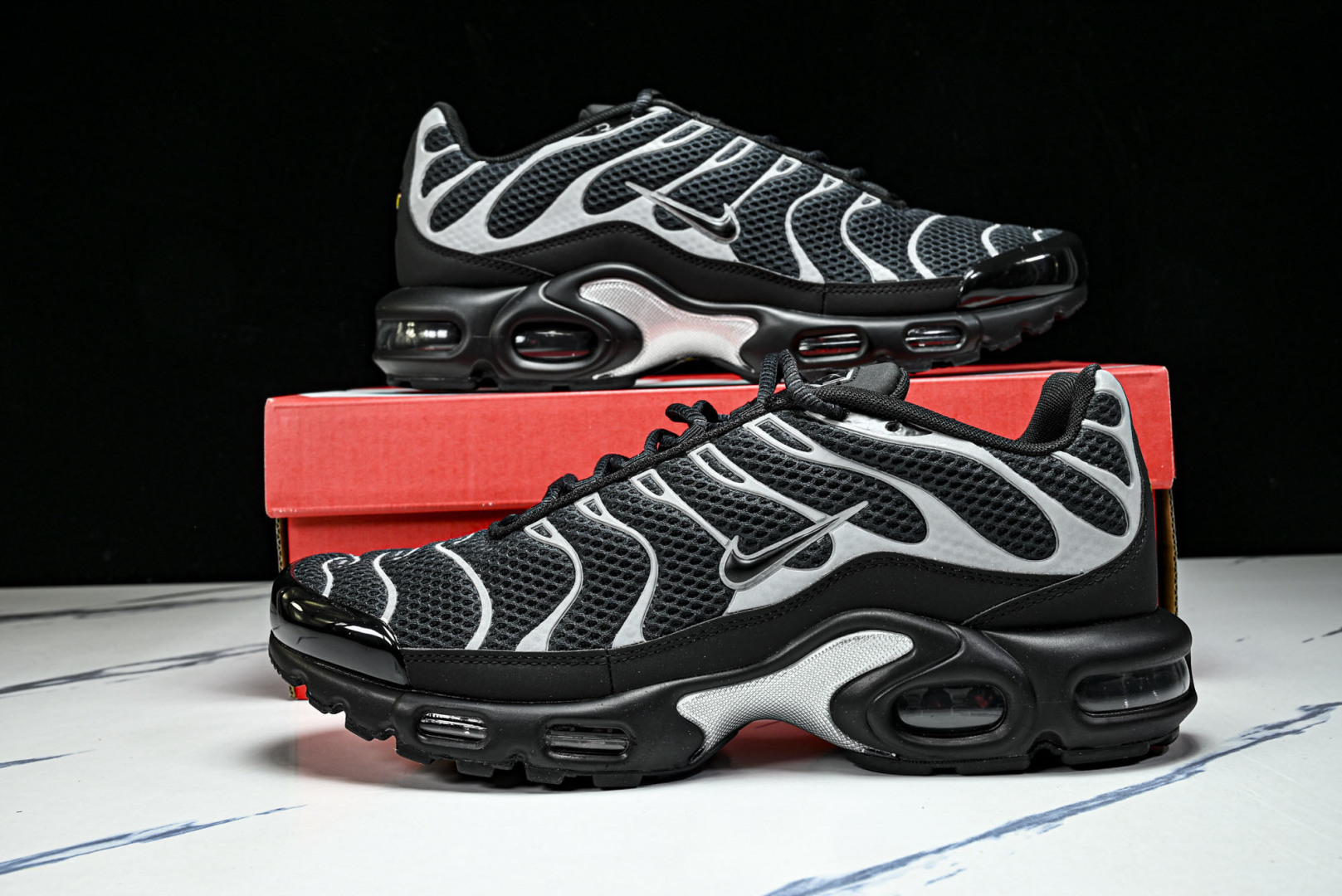 MAX 尺码:36-46纯原出品-AIR MAX PLUS PRM男女士同款气垫跑步鞋HQ3029-00