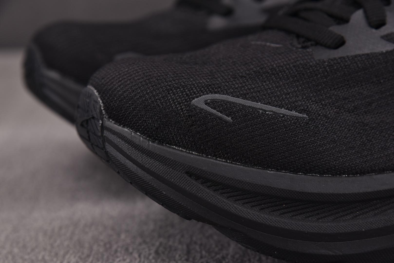 Hoka 尺码:36-45纯原版出品-Hoka One One Clifton 10 Black 黑色 